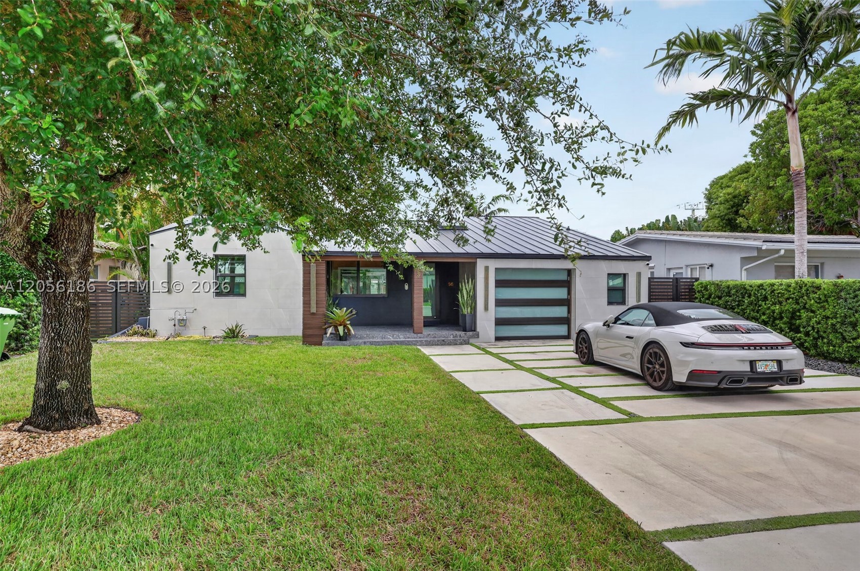 545 NE 9th Ave Fort Lauderdale, FL 33301