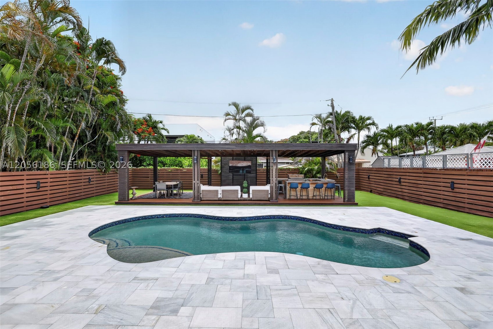 545 NE 9th Ave Fort Lauderdale, FL 33301