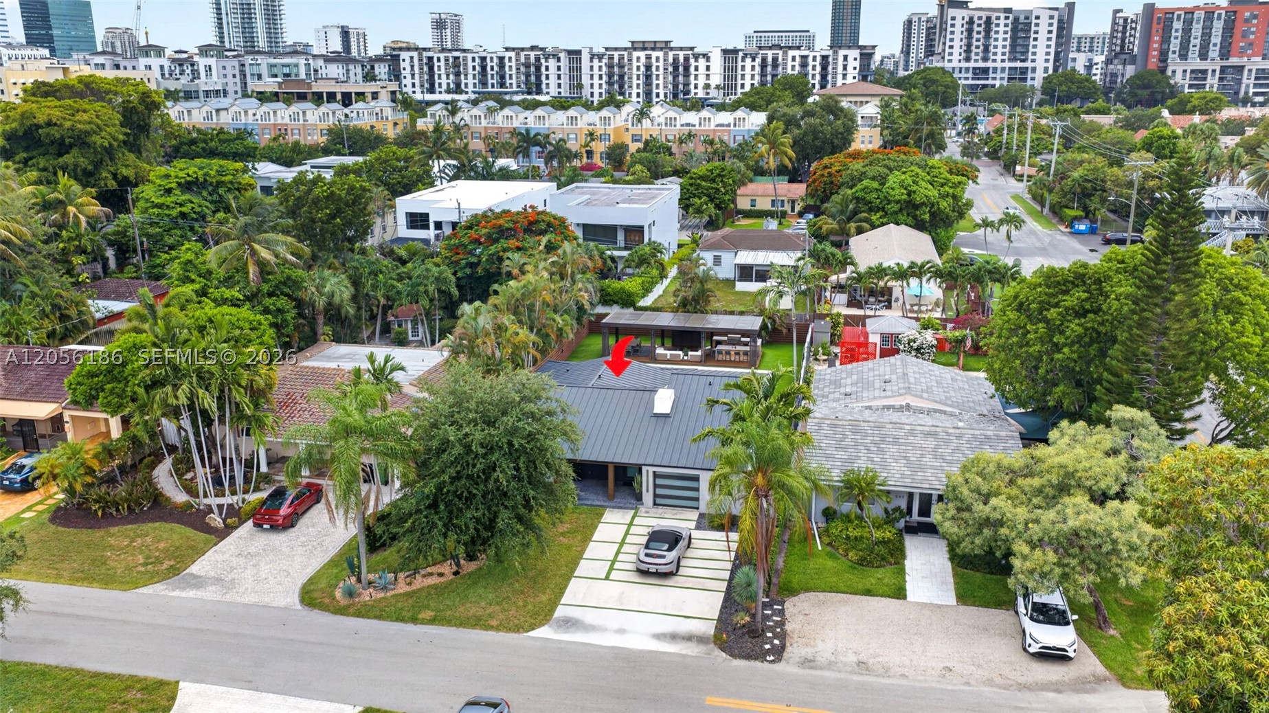 545 NE 9th Ave Fort Lauderdale, FL 33301
