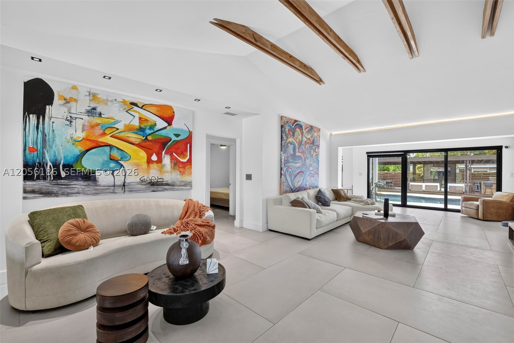 545 NE 9th Ave Fort Lauderdale, FL 33301