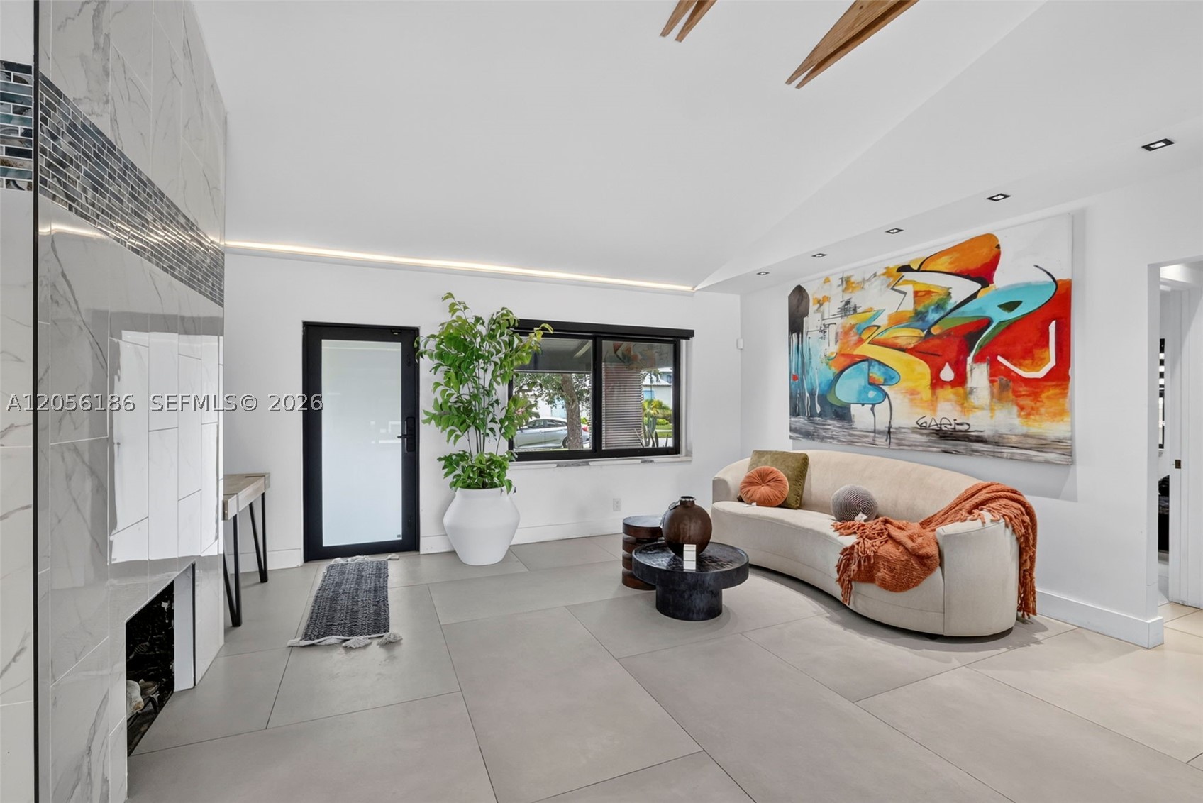 545 NE 9th Ave Fort Lauderdale, FL 33301