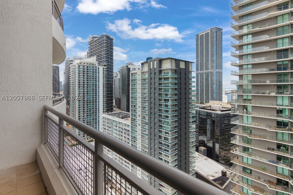 image Infinity at Brickell2