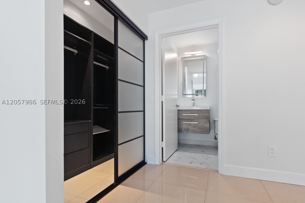 image Infinity at Brickell4