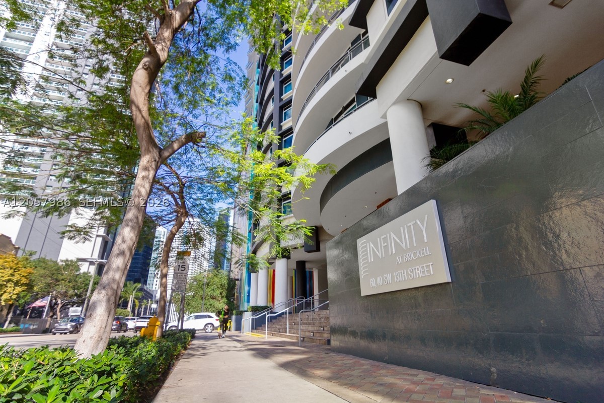 image Infinity at Brickell7