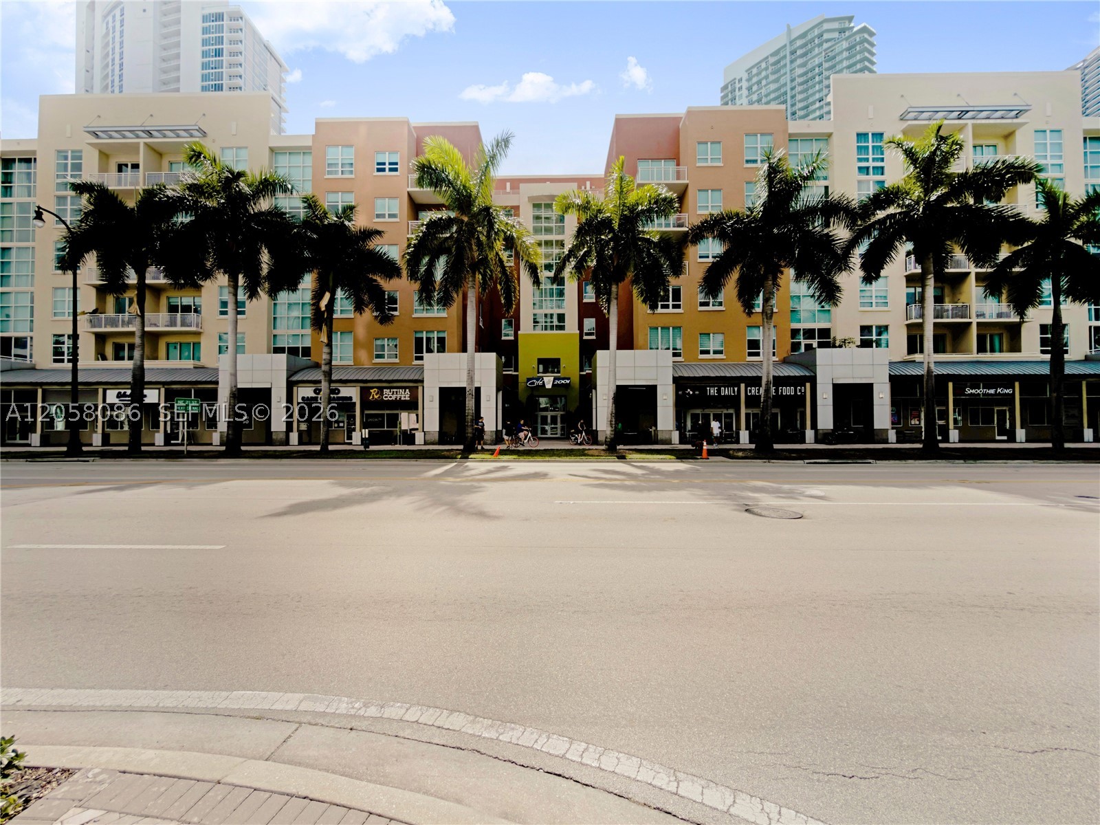 image Cite on the Bay West26