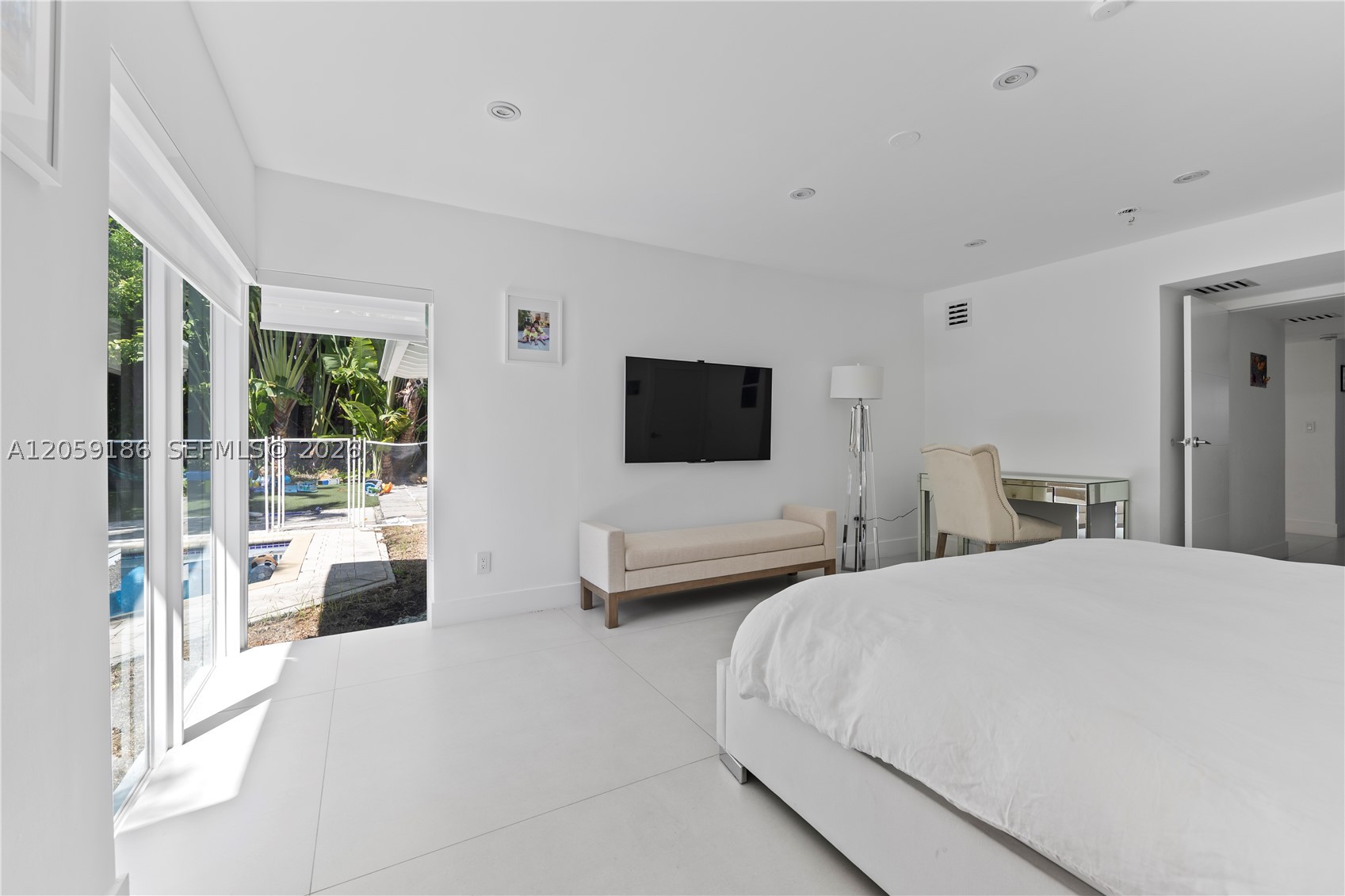 630 Allendale Rd Key Biscayne, FL 33149