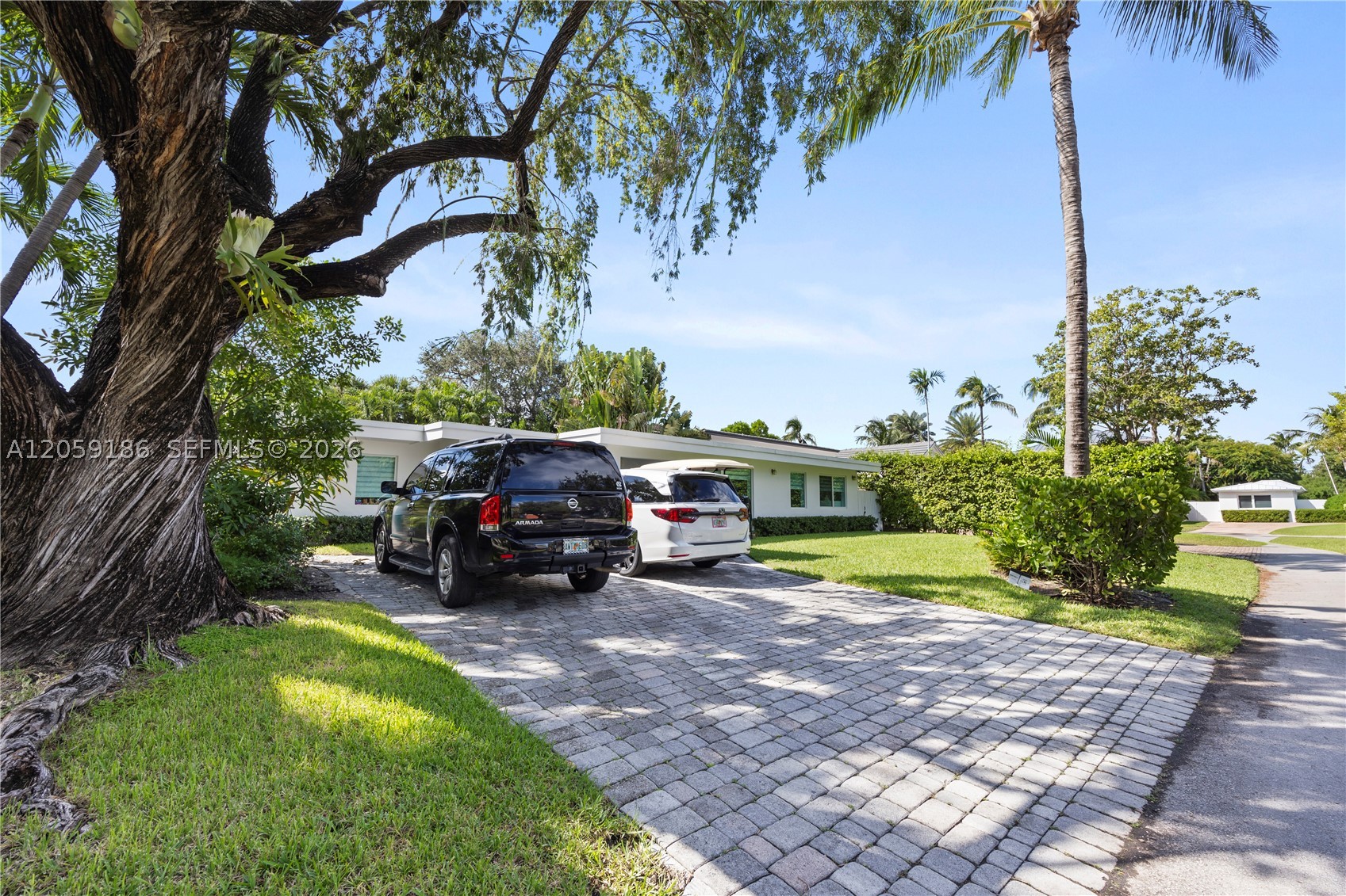 630 Allendale Rd Key Biscayne, FL 33149
