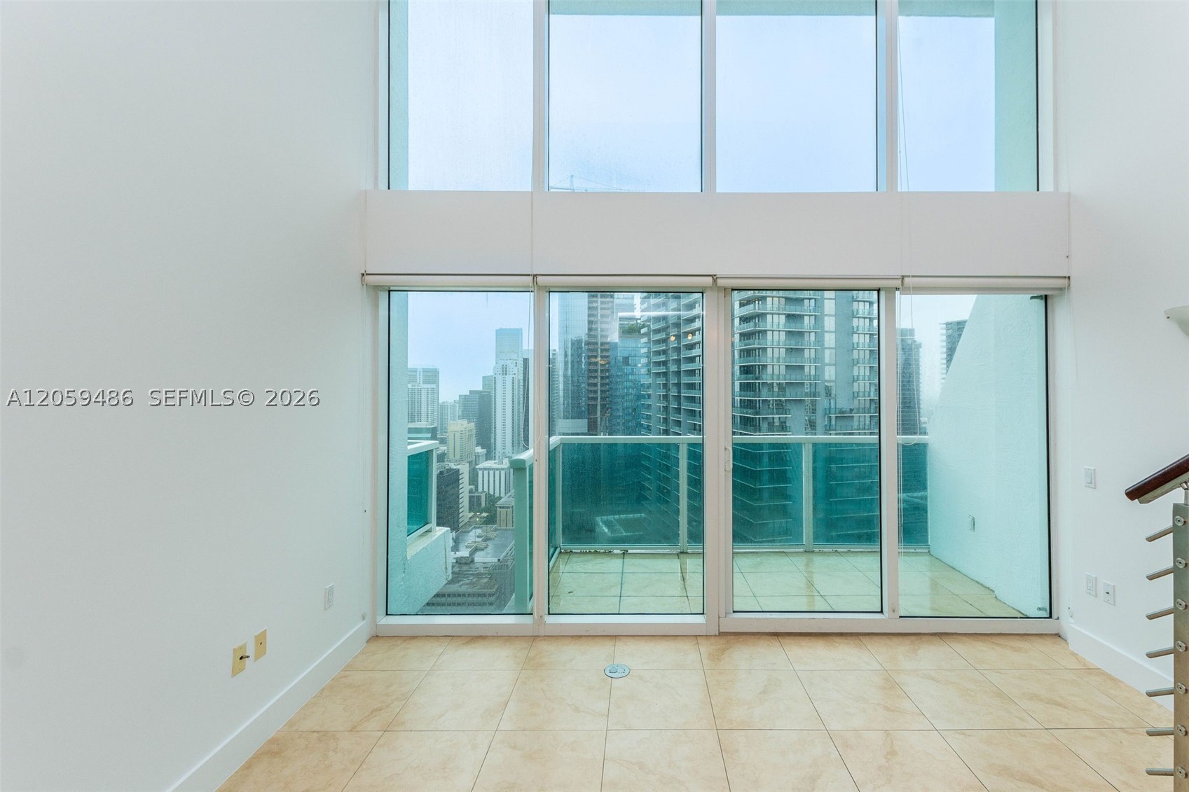image Brickell on the River South29