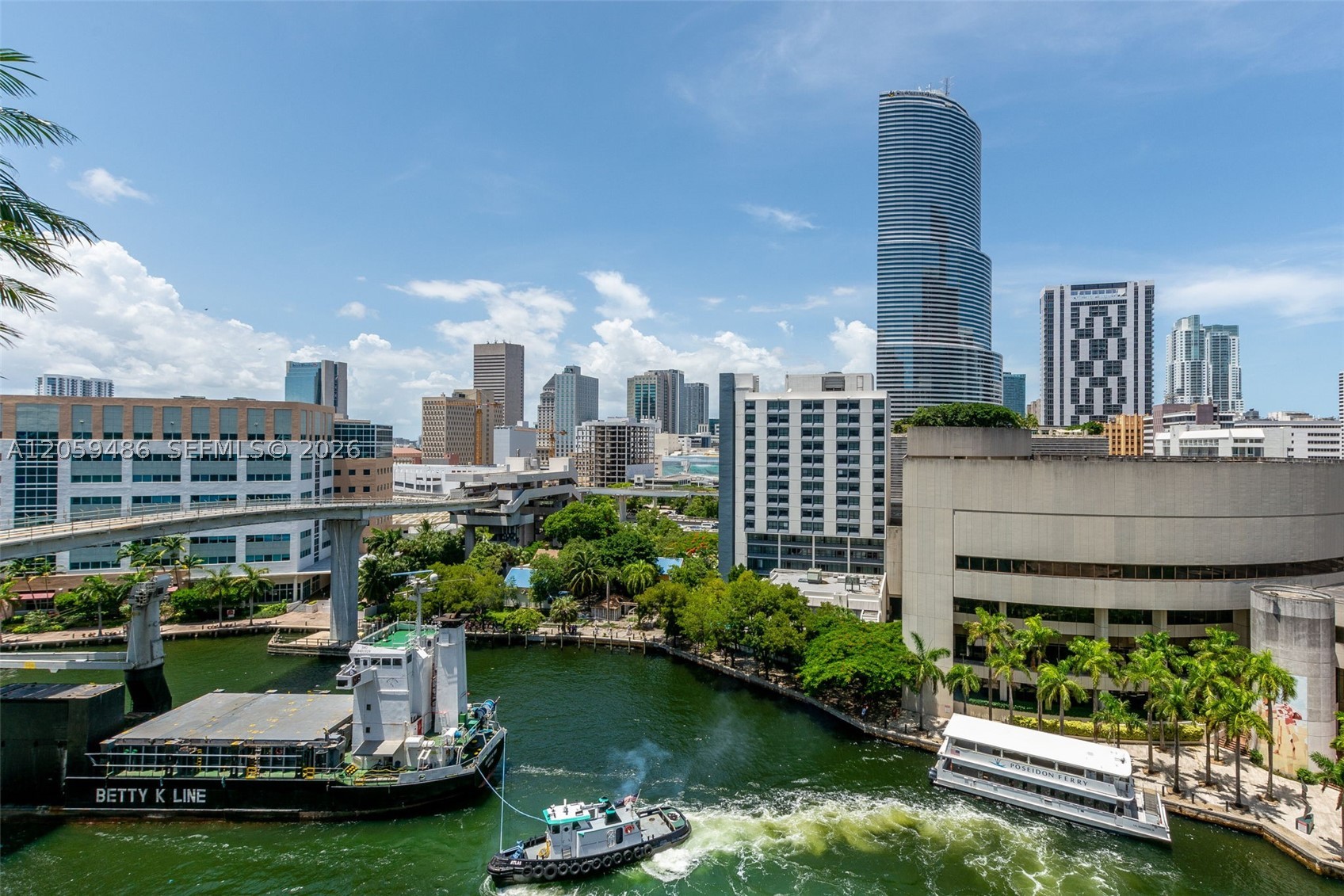 image Brickell on the River South48