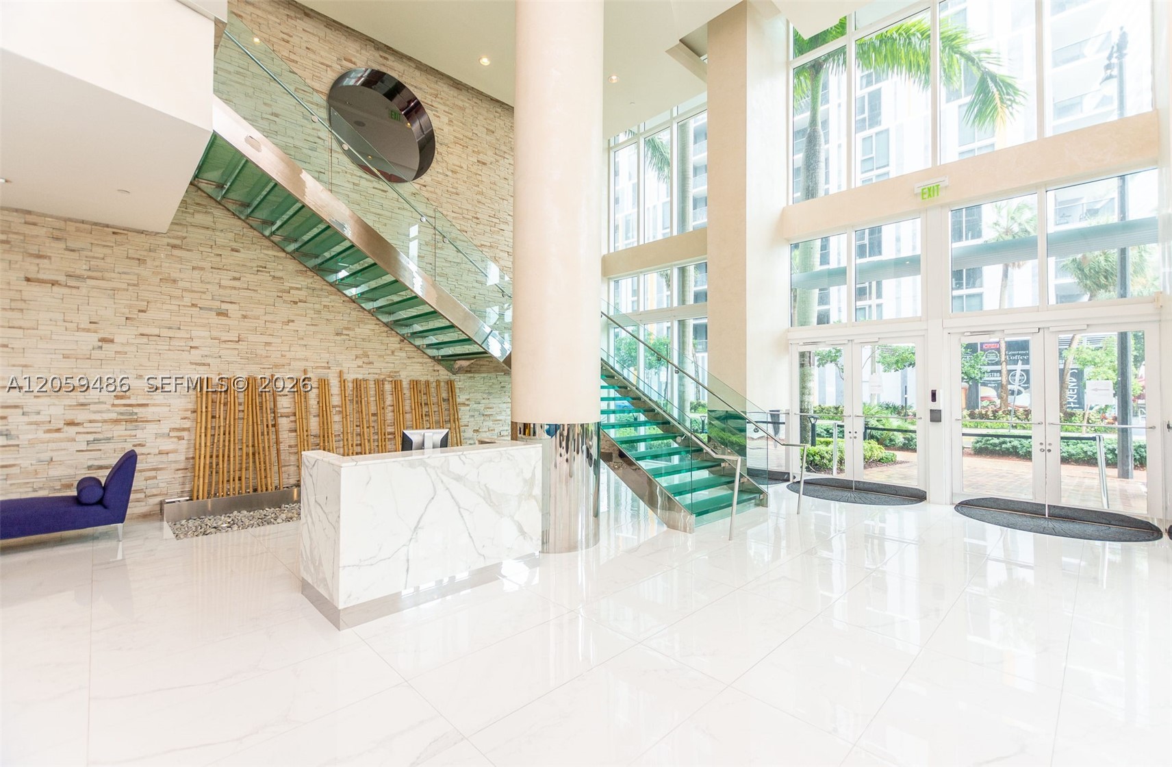image Brickell on the River South6