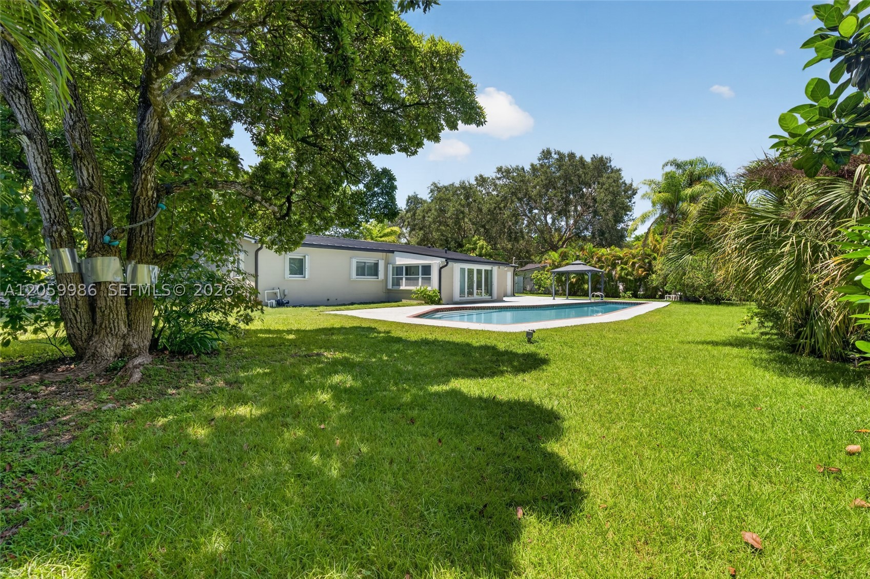 12935 SW 81st Ave #n/a Pinecrest, FL 33156