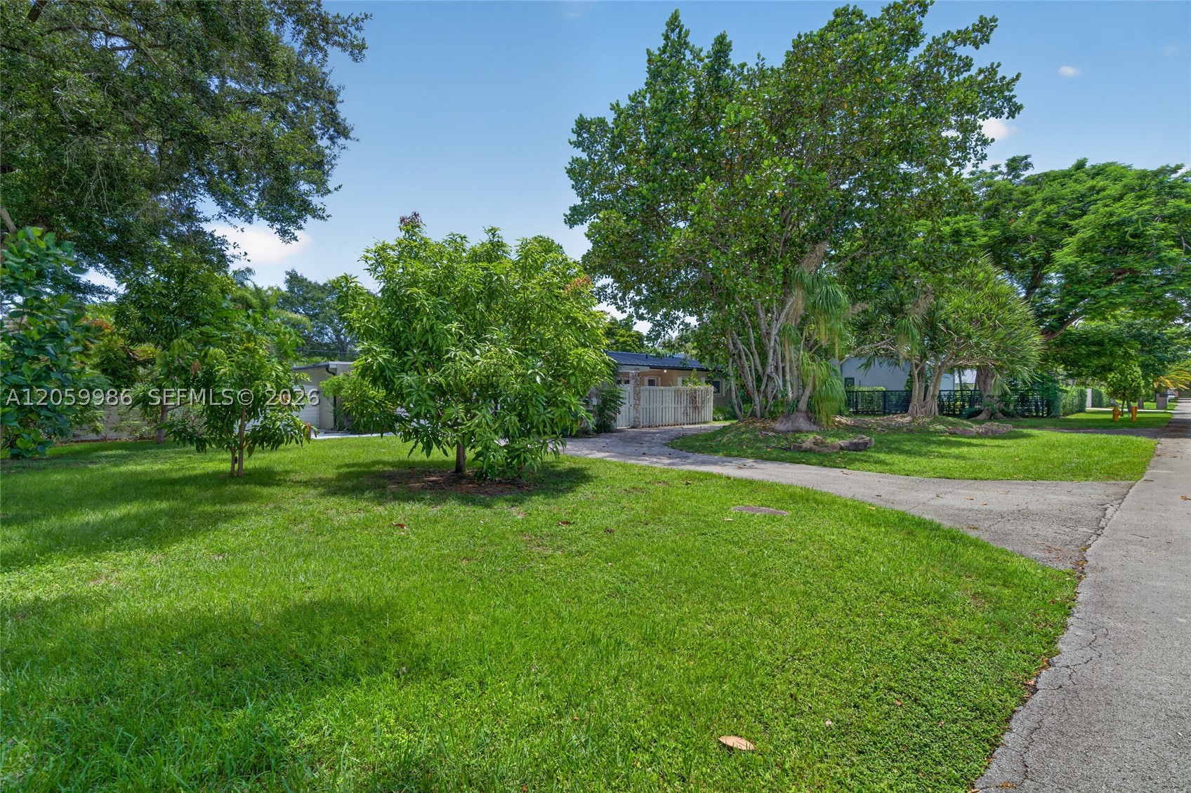 12935 SW 81st Ave #n/a Pinecrest, FL 33156