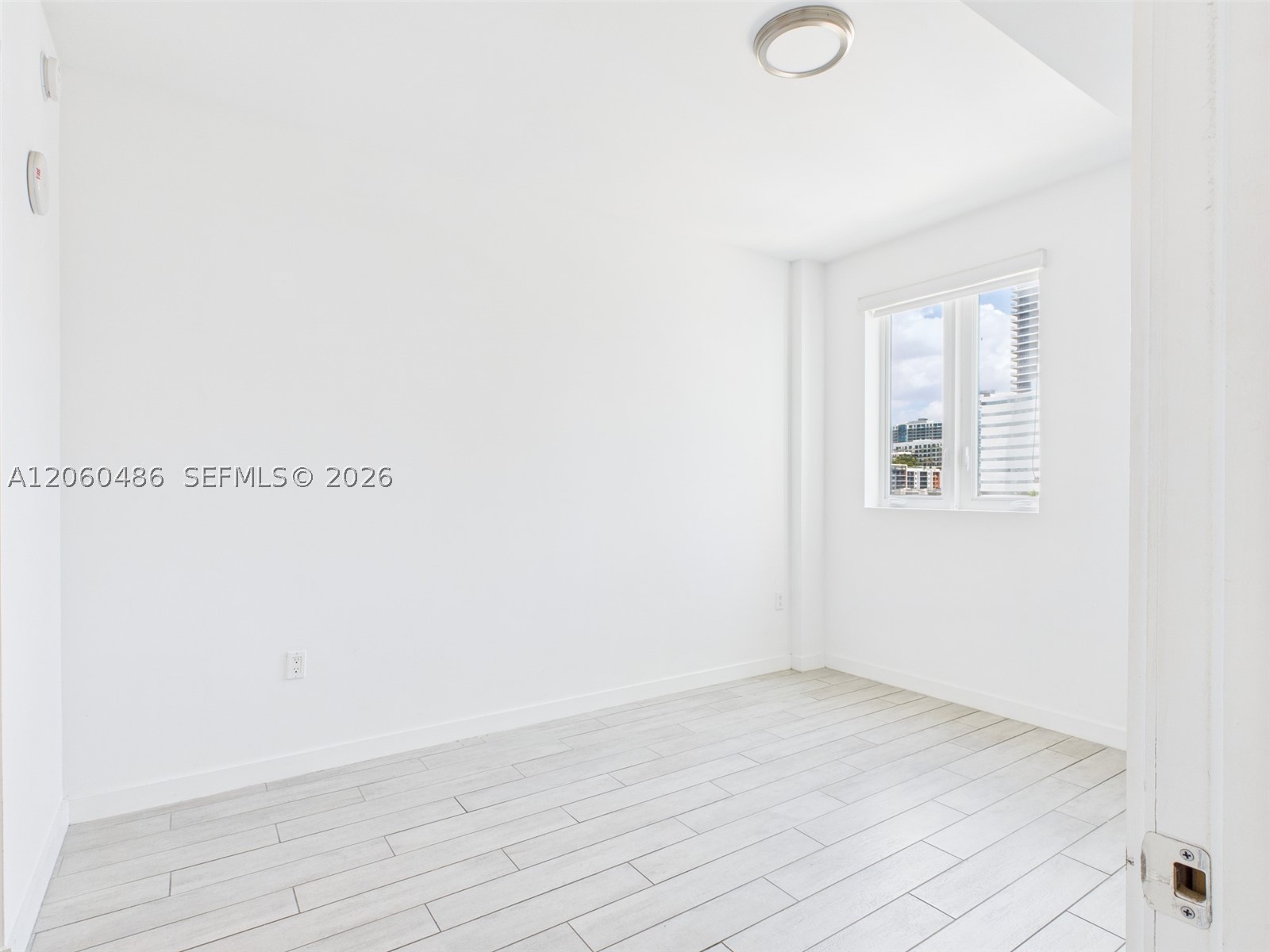 image 26 Edgewater21