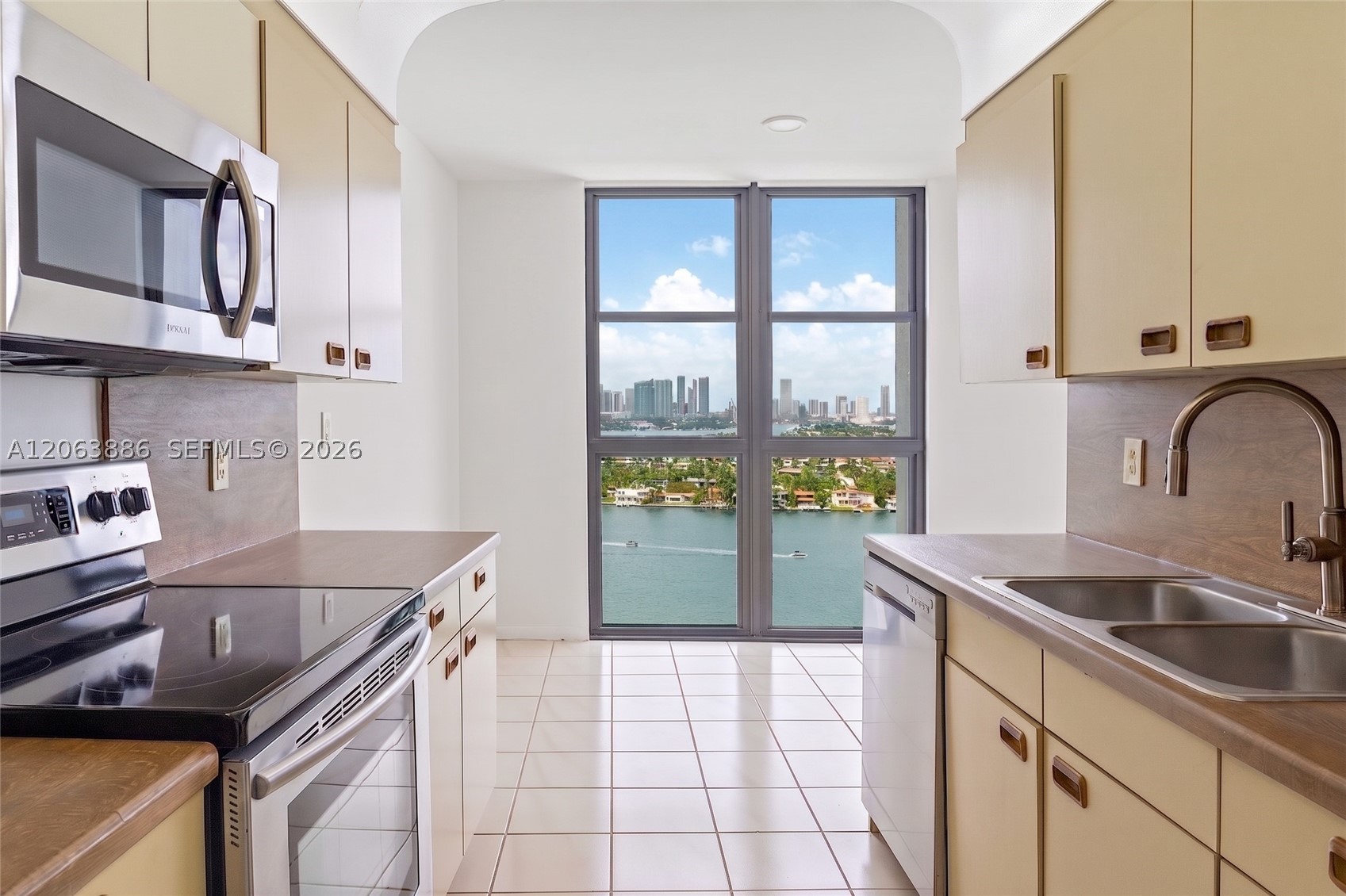 9 Island Ave #2306 Miami Beach, FL 33139