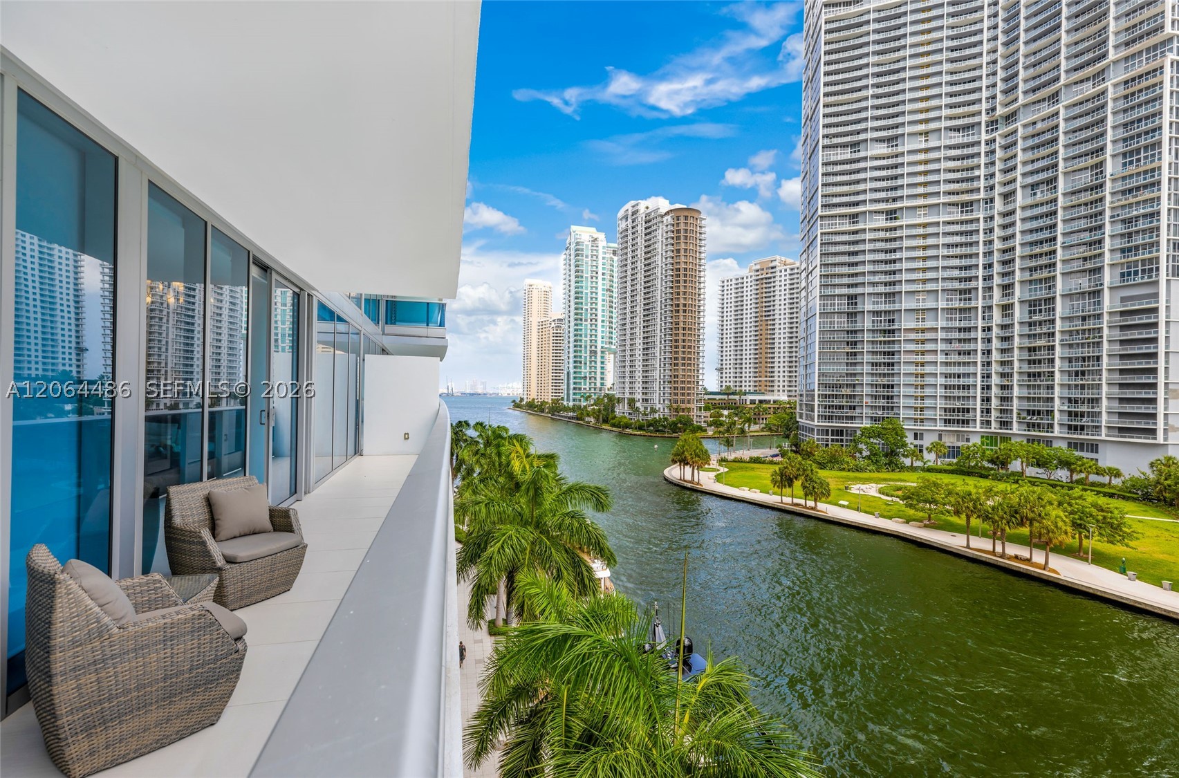 200 Biscayne Blvd Way #504