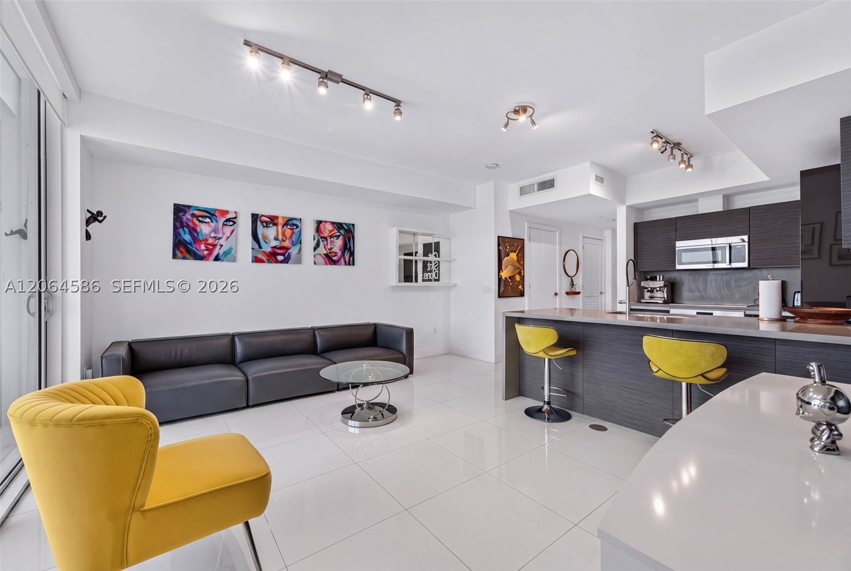 image The Bond on Brickell17