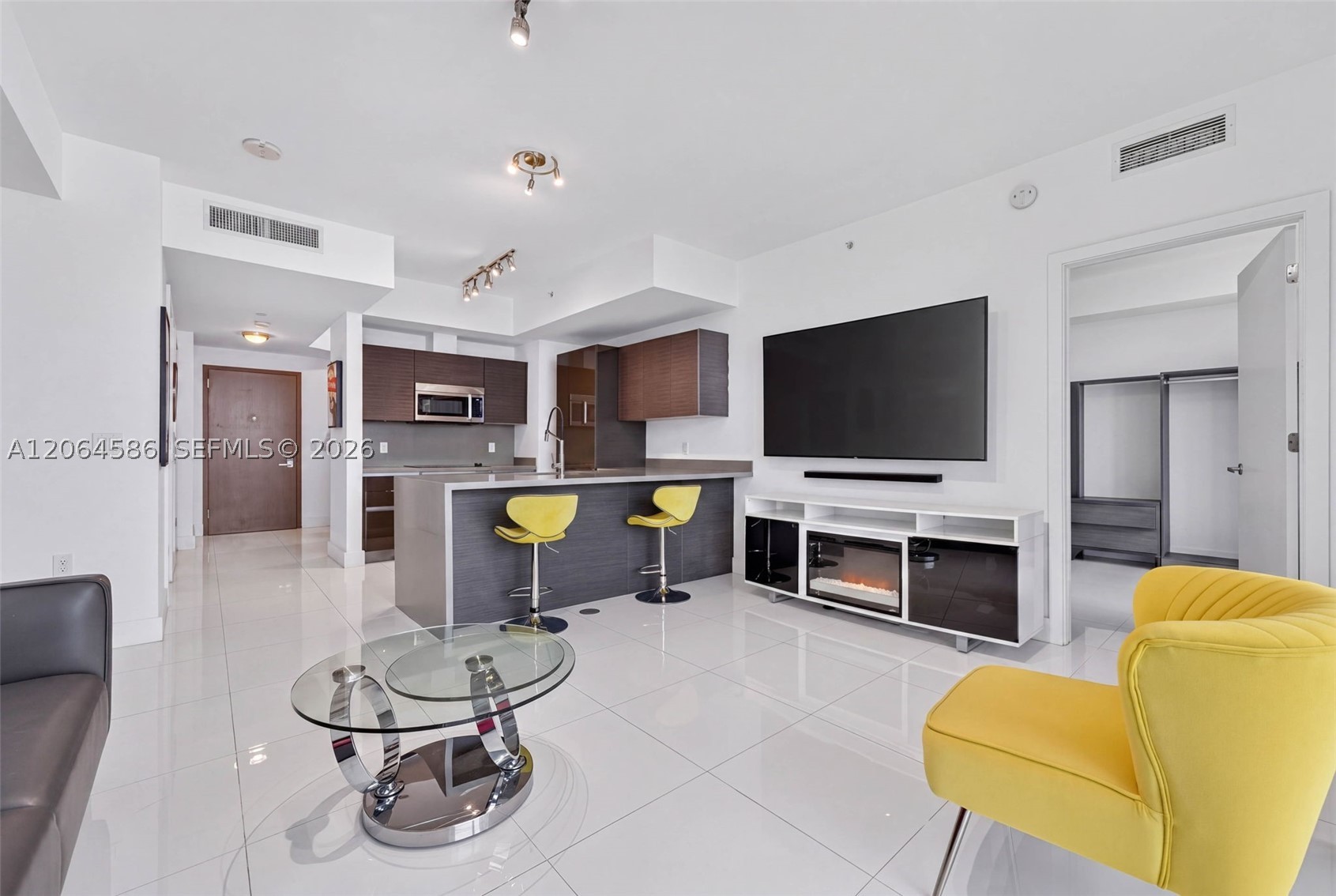 image The Bond on Brickell18