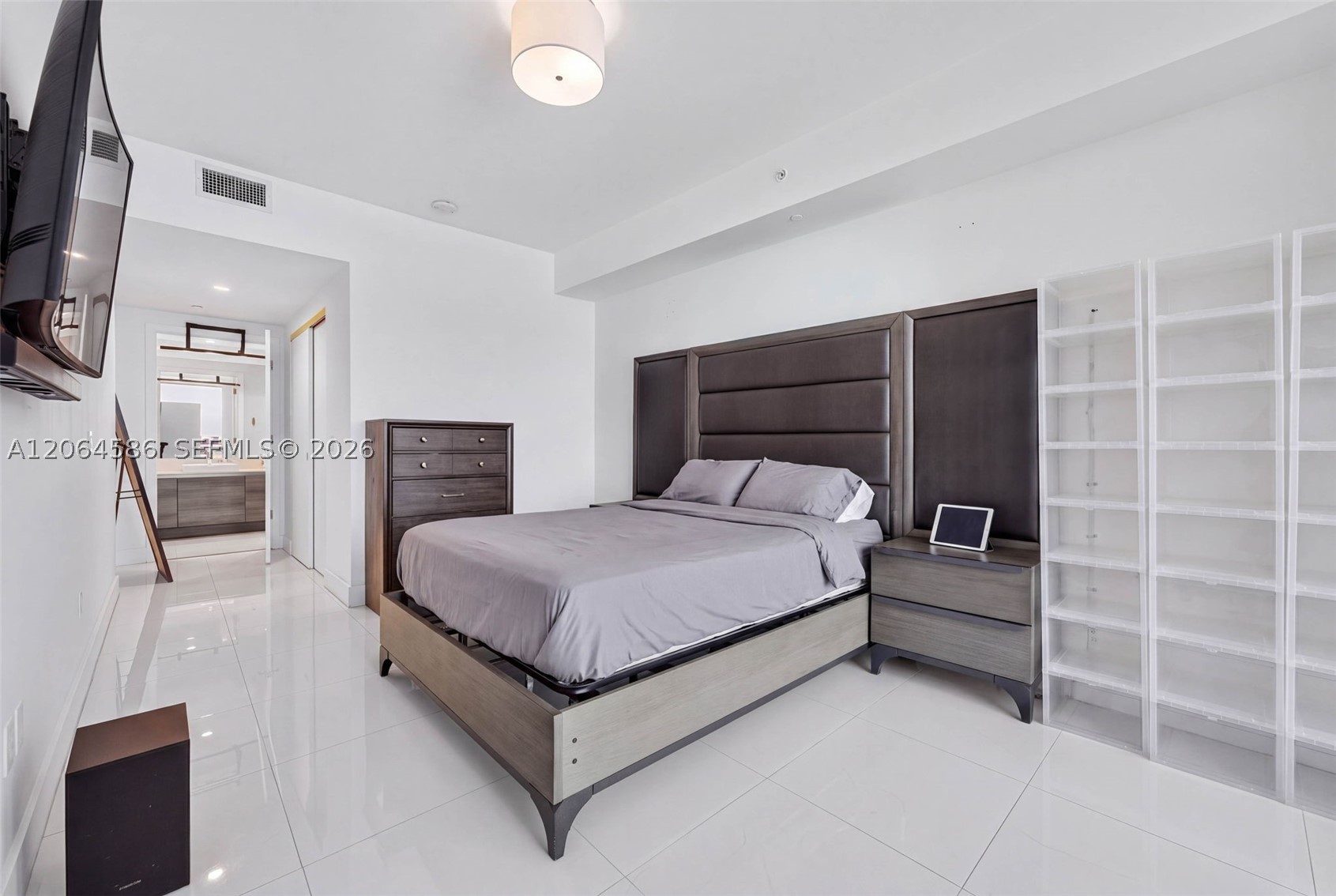 image The Bond on Brickell20