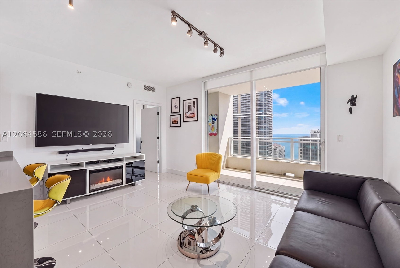 image The Bond on Brickell6