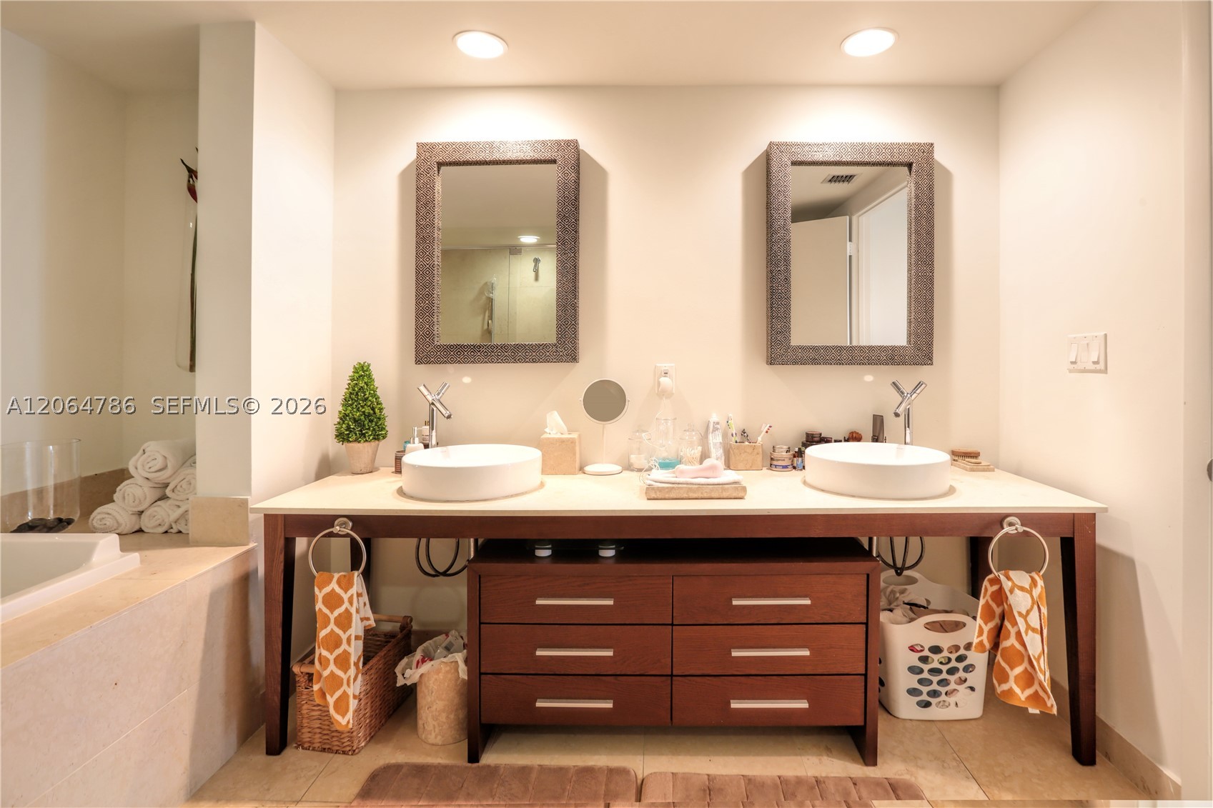 image Icon Brickell II7