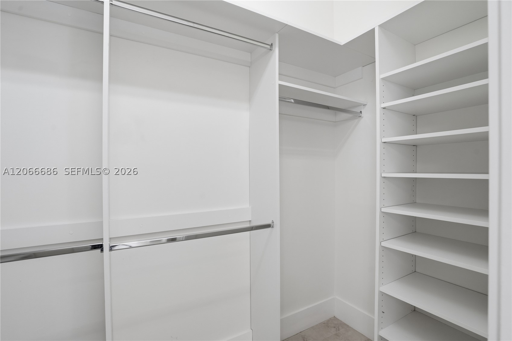 1749 NE 9th St Fort Lauderdale, FL 33304