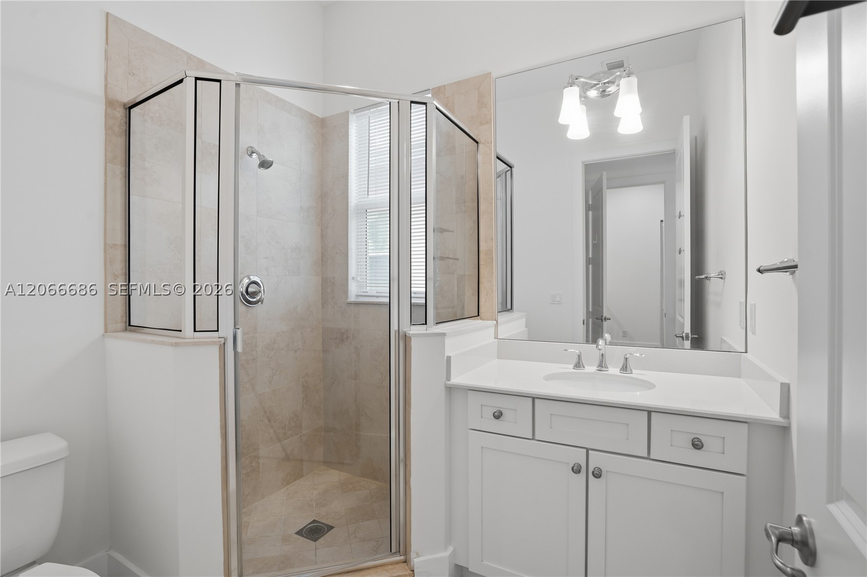 1749 NE 9th St Fort Lauderdale, FL 33304