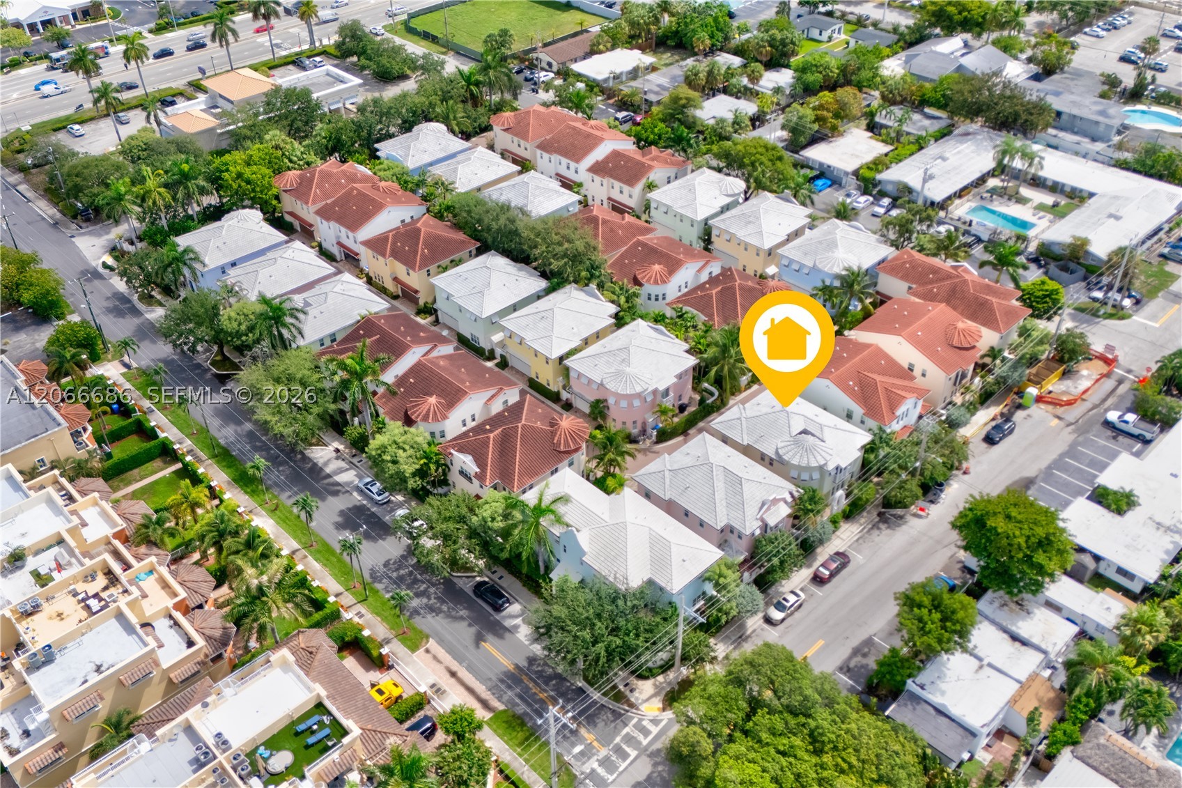 1749 NE 9th St Fort Lauderdale, FL 33304