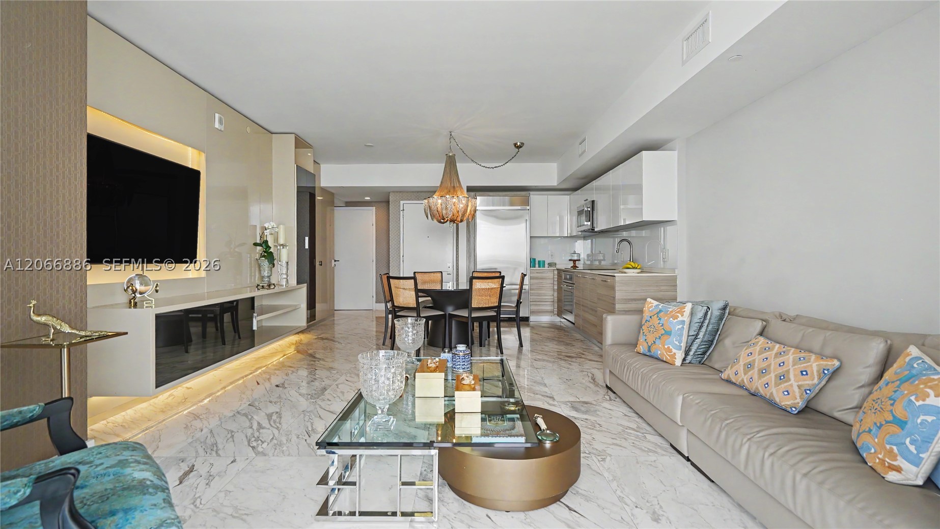 image Brickell House11