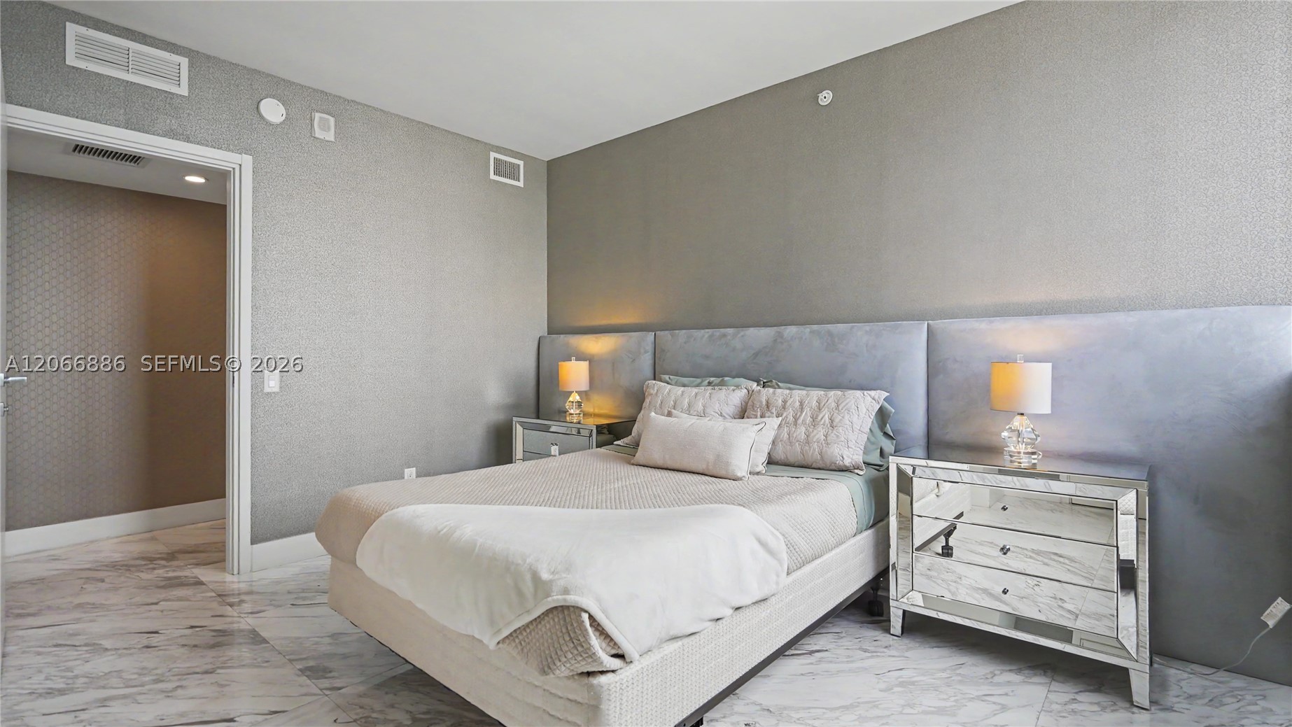 image Brickell House29