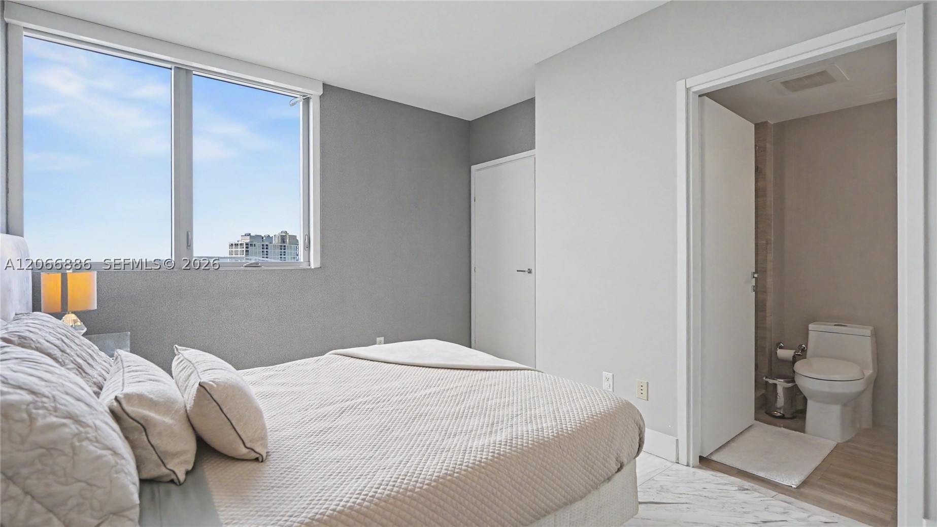 image Brickell House30