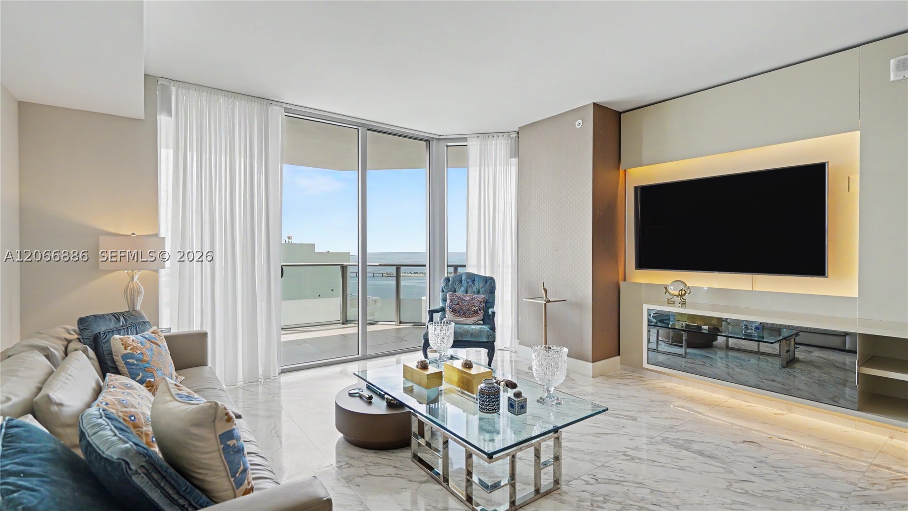 image Brickell House3
