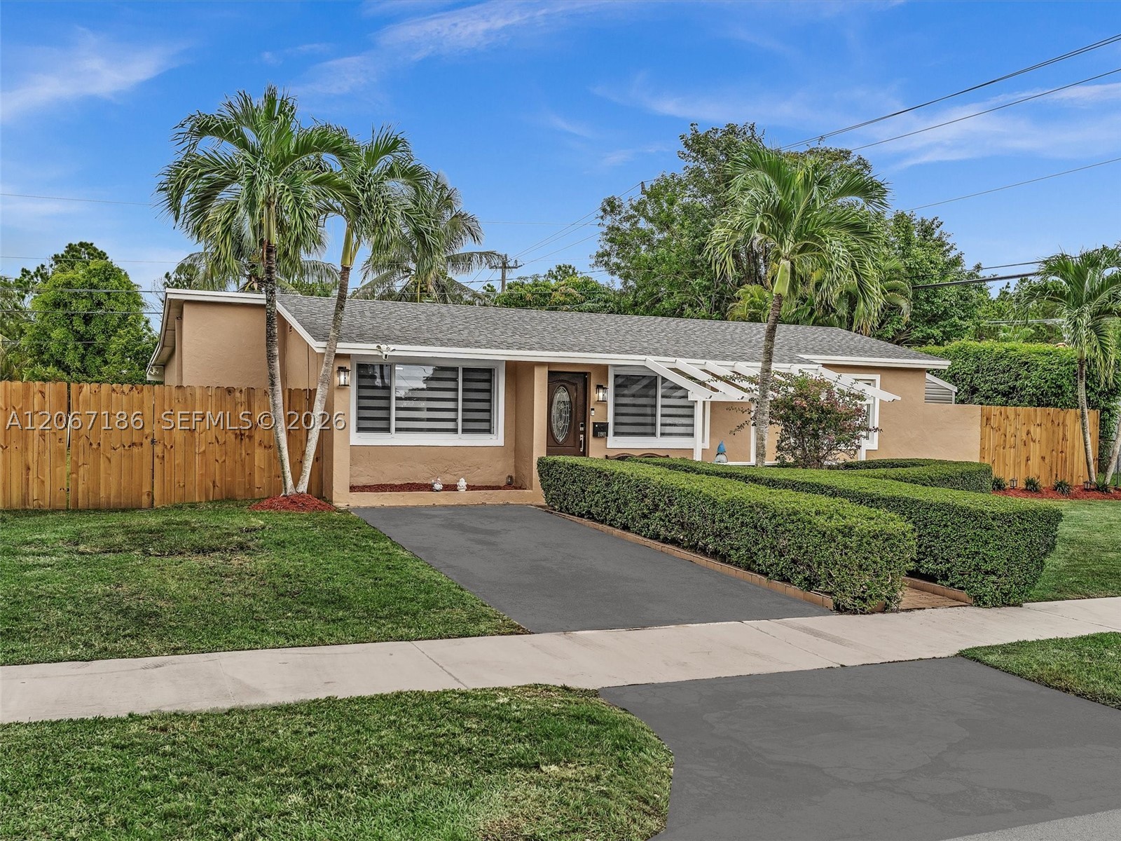 11911 SW 168th Ter