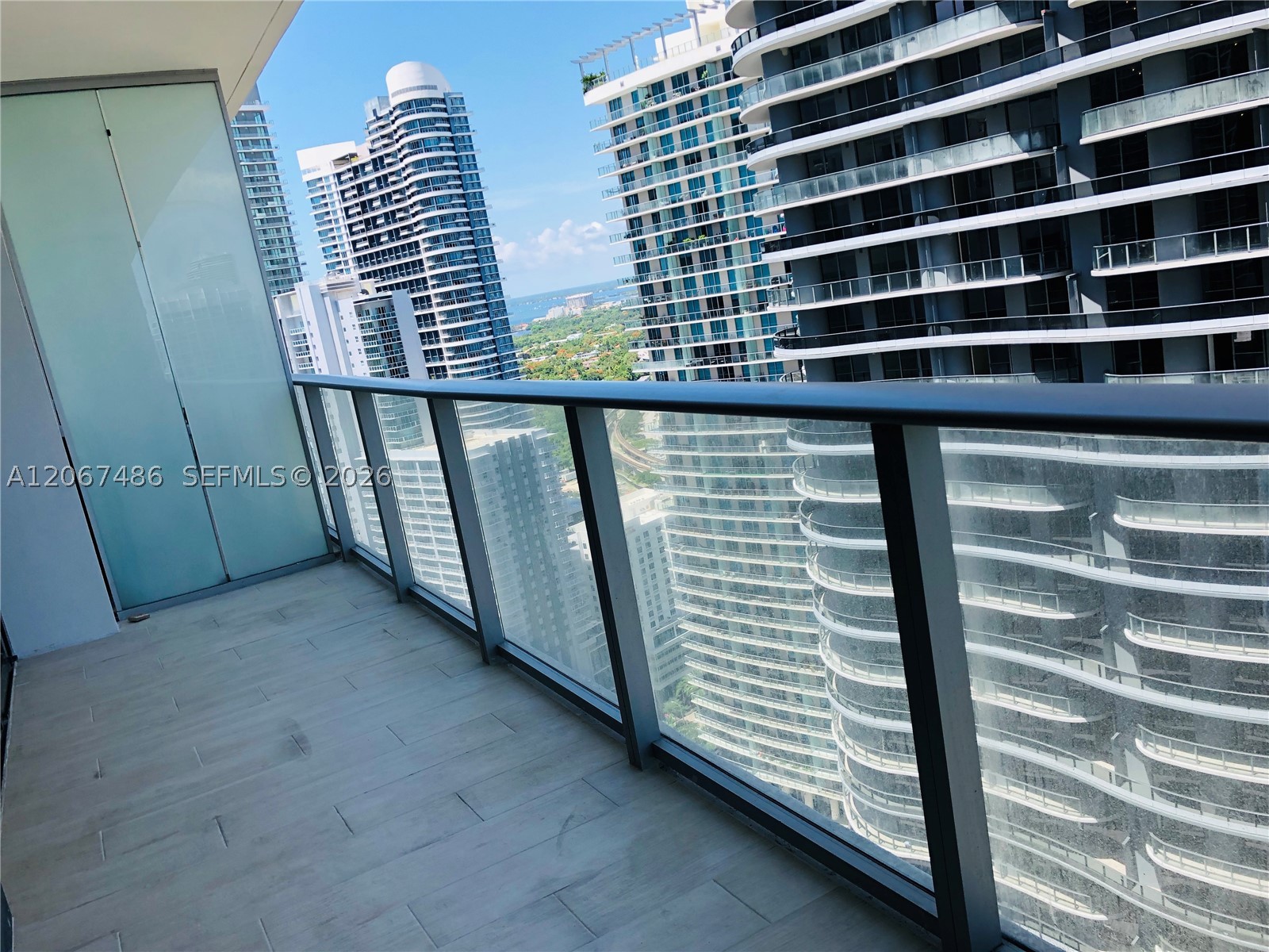 image 1010 Brickell11