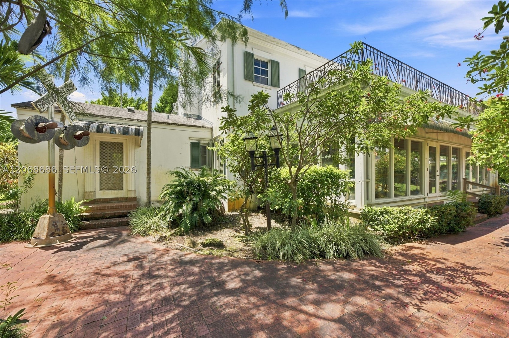 5885 SW 56th St Miami, FL 33155