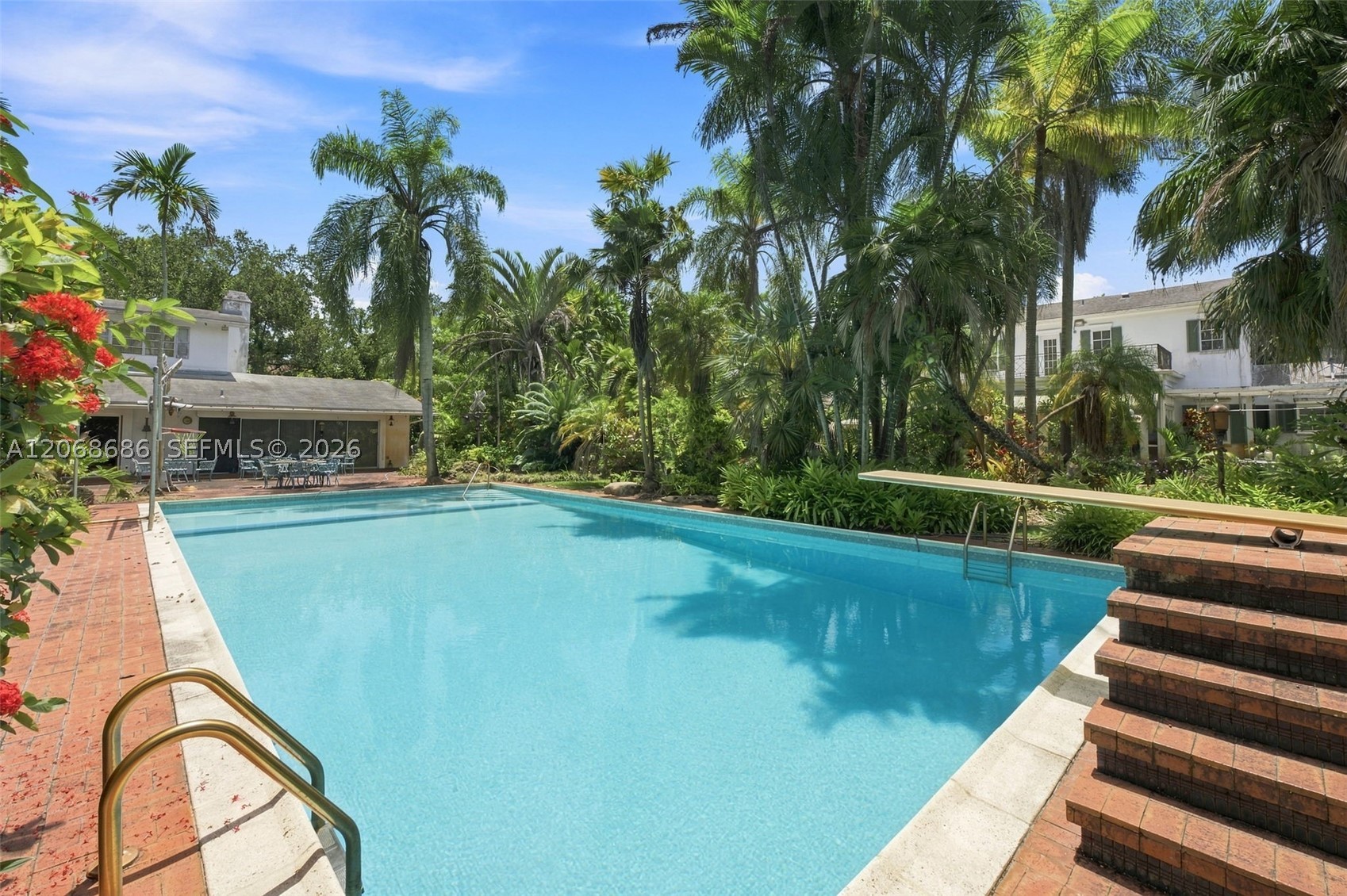 5885 SW 56th St Miami, FL 33155