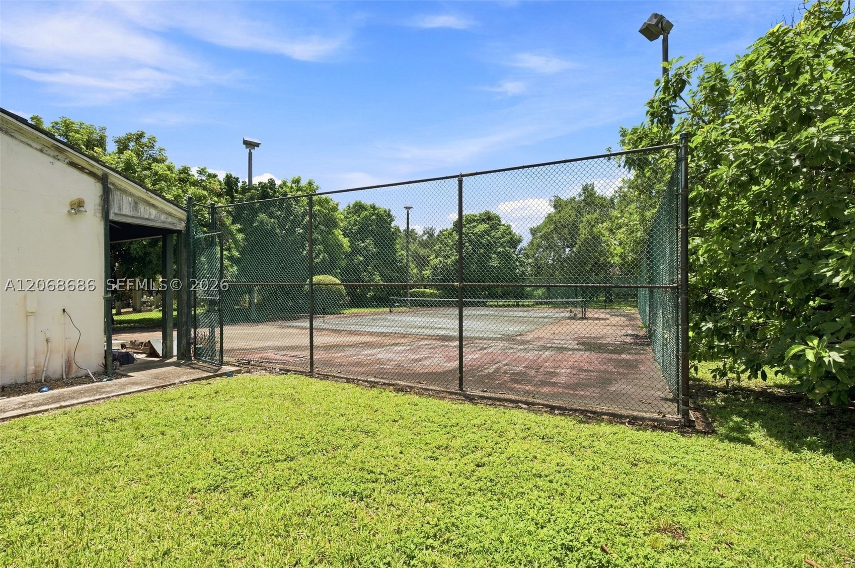 5885 SW 56th St Miami, FL 33155