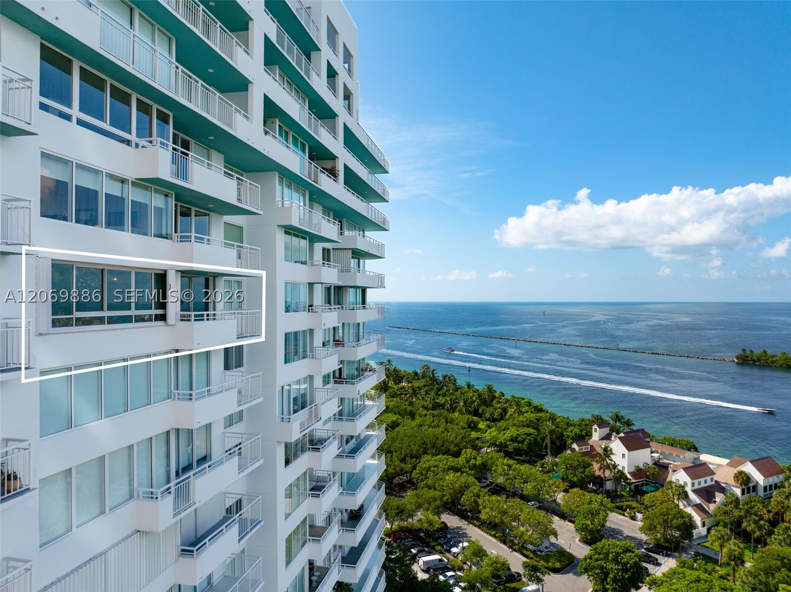 400 S Pointe Dr #1905 Miami Beach, FL 33139