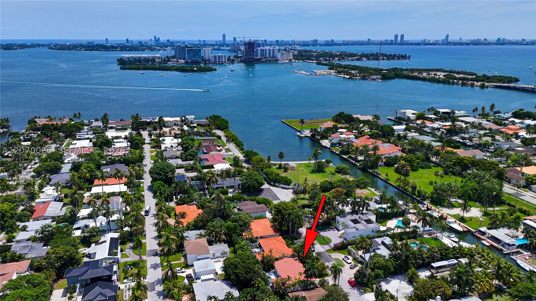 1085 NE 84th St Miami, FL 33138
