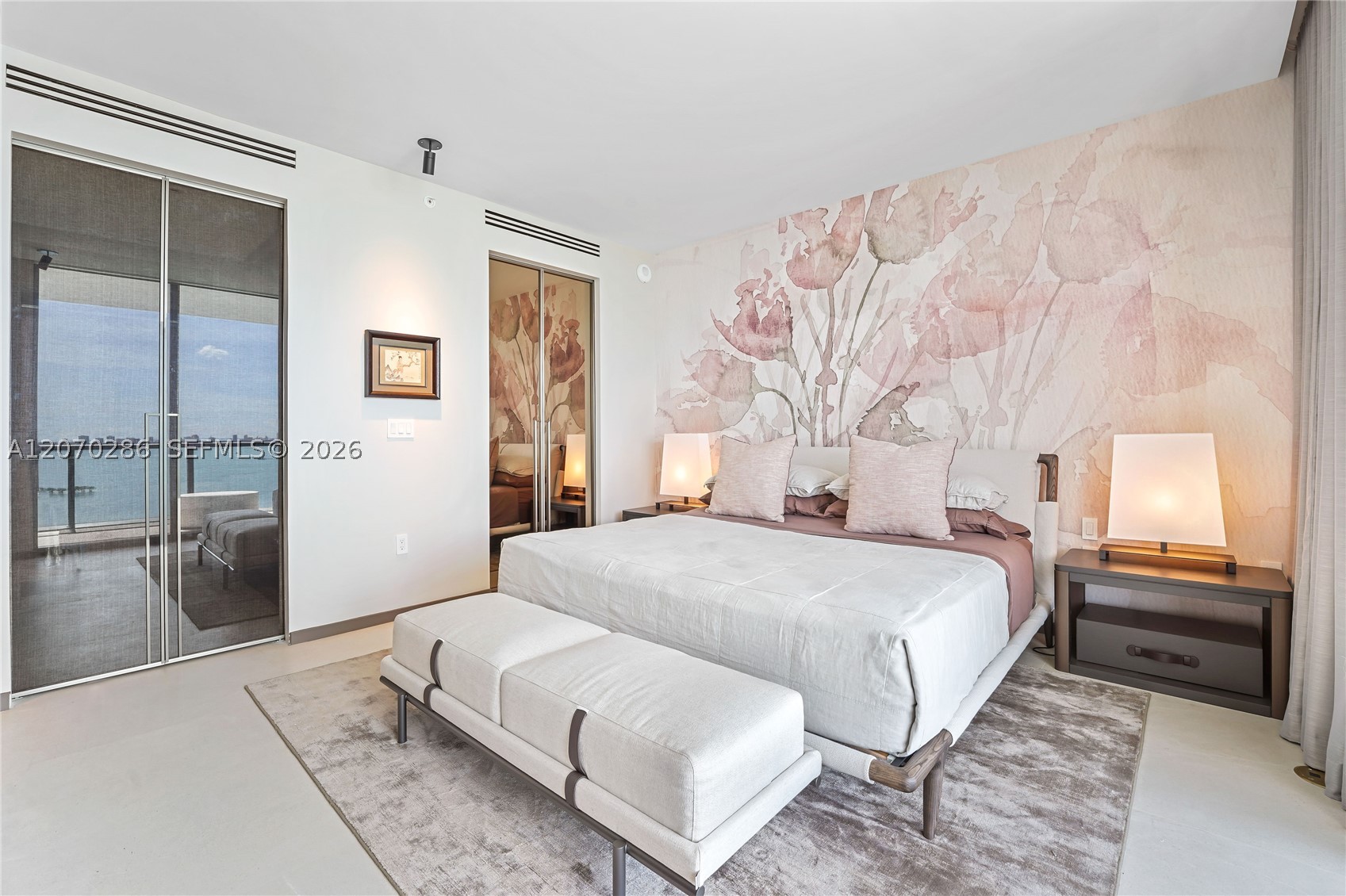 image Elysee Miami24