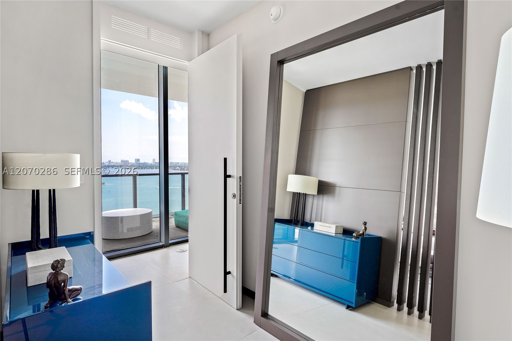 image Elysee Miami54