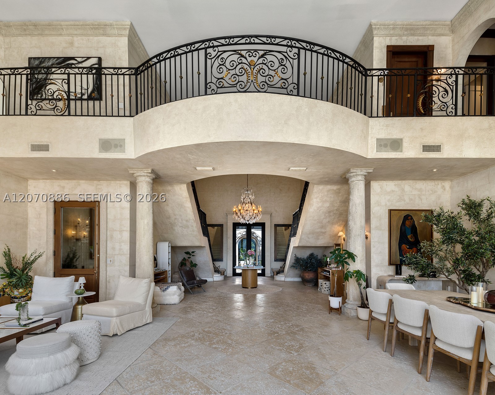 4 Palm Ave Miami Beach, FL 33139