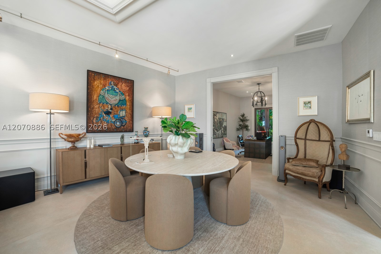 4 Palm Ave Miami Beach, FL 33139