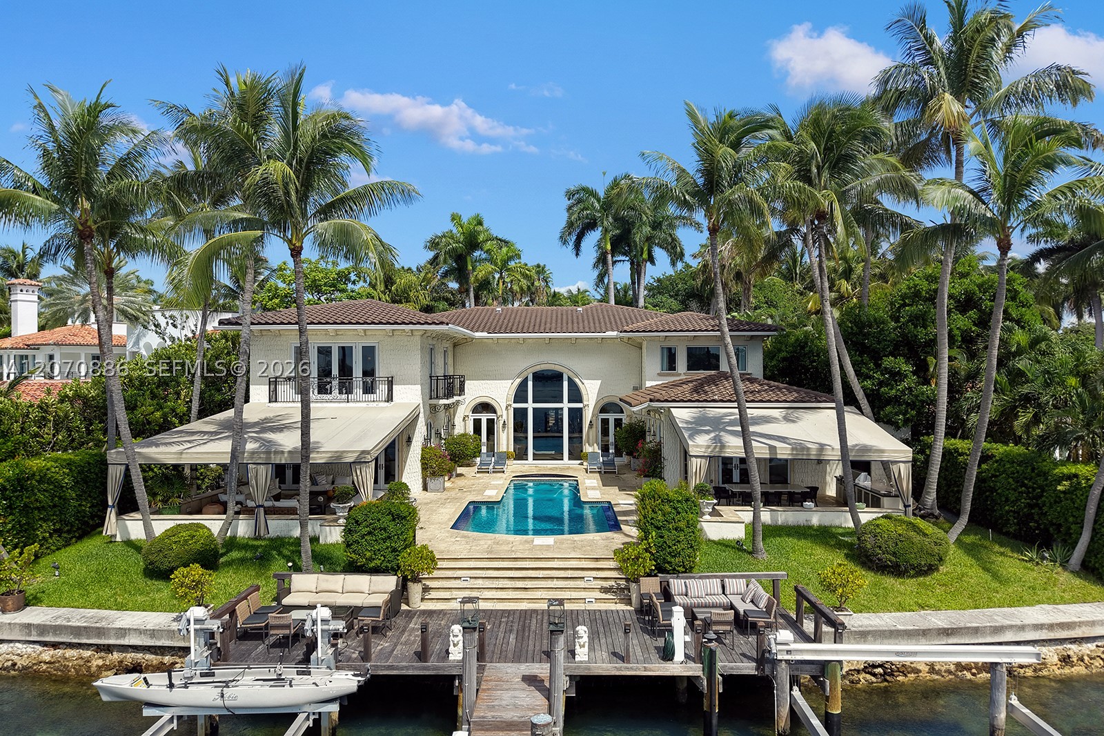 4 Palm Ave Miami Beach, FL 33139