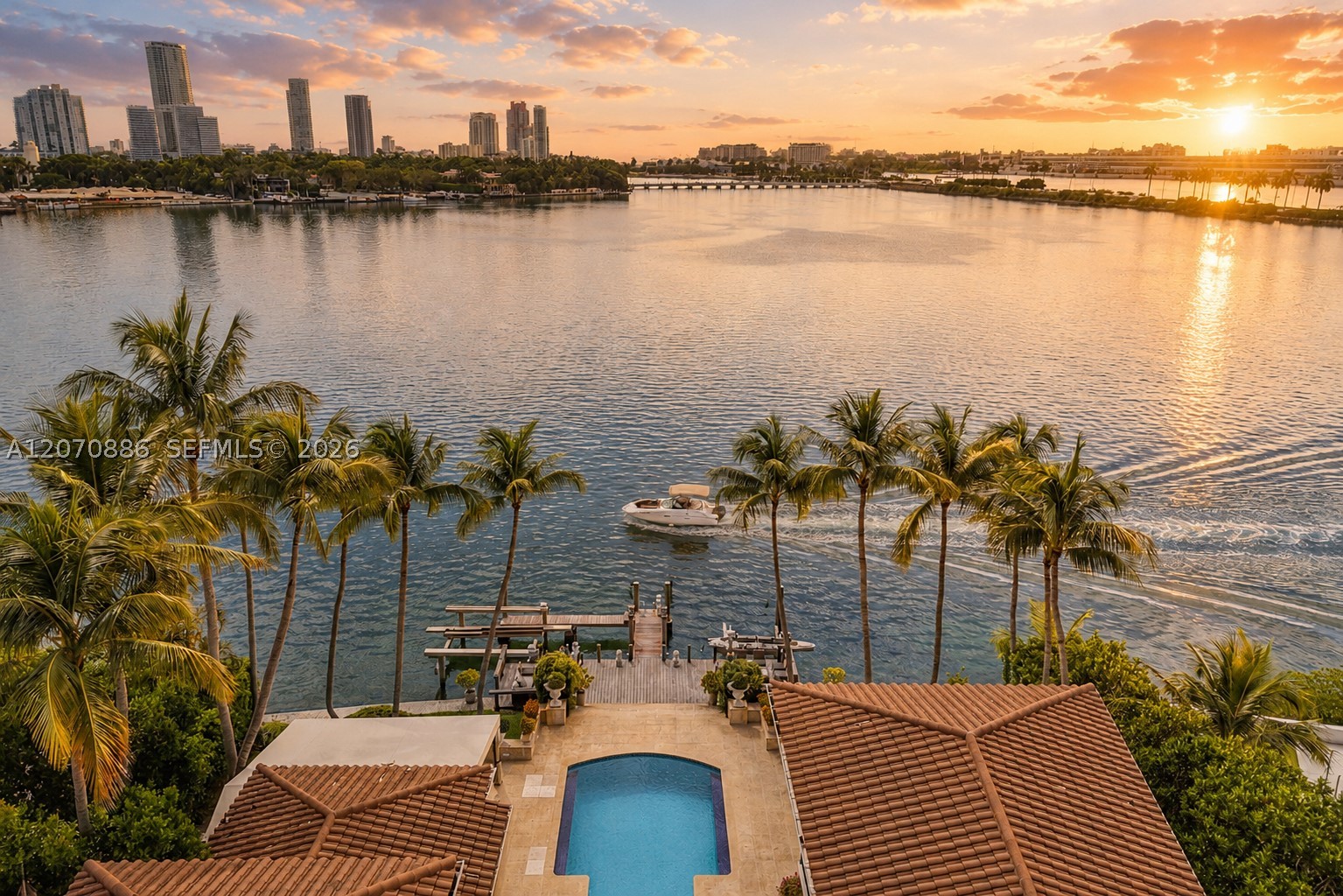 4 Palm Ave Miami Beach, FL 33139