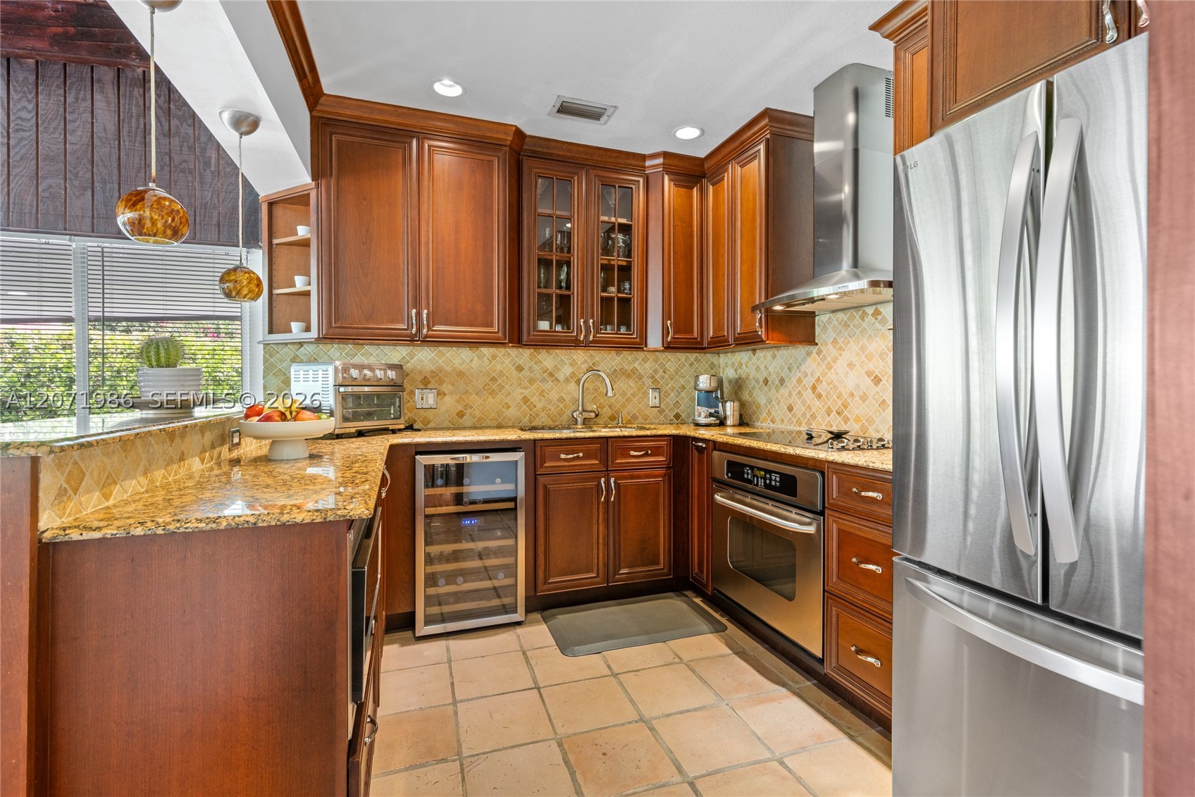 2831 SW 21st Ter Miami, FL 33145
