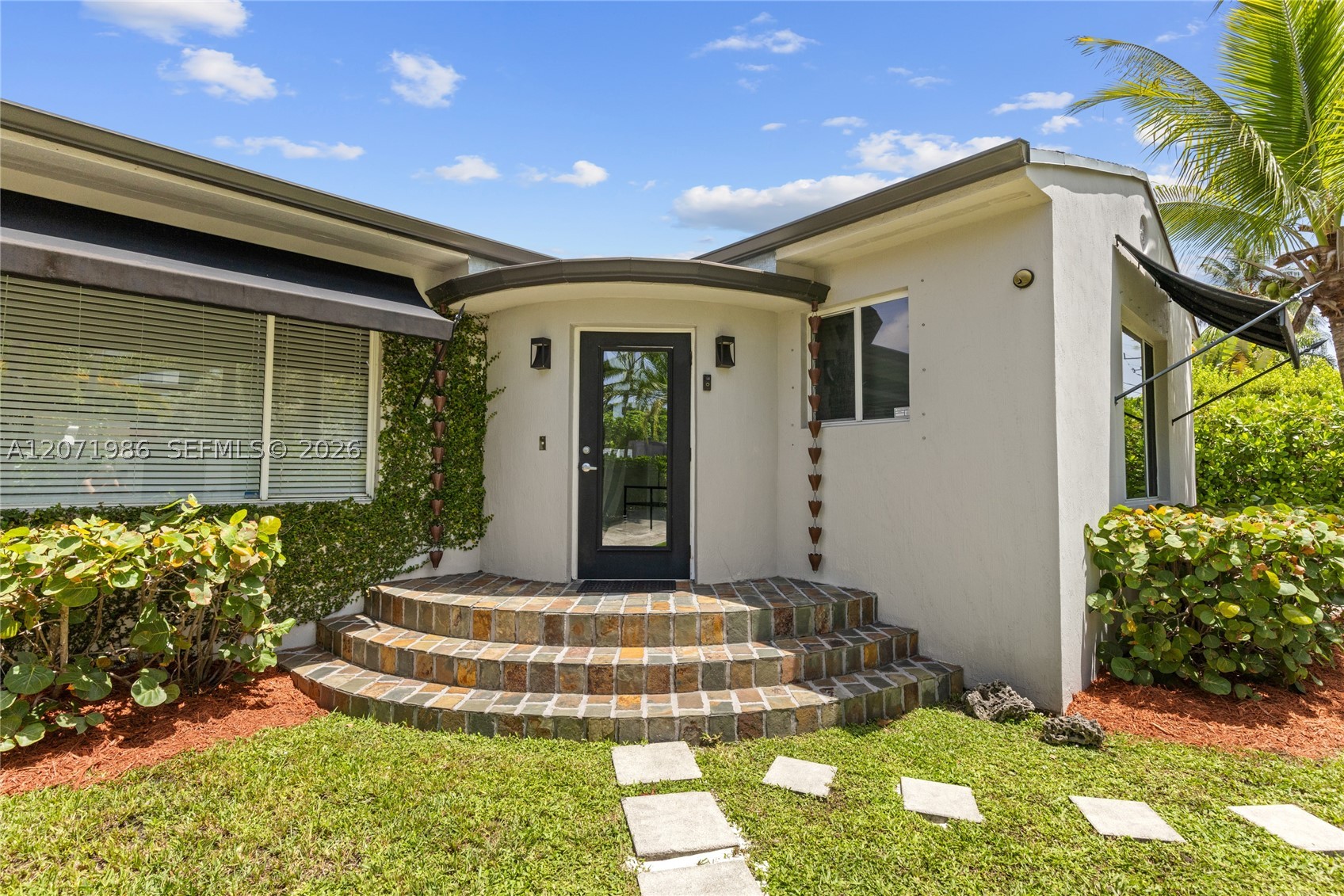 2831 SW 21st Ter Miami, FL 33145
