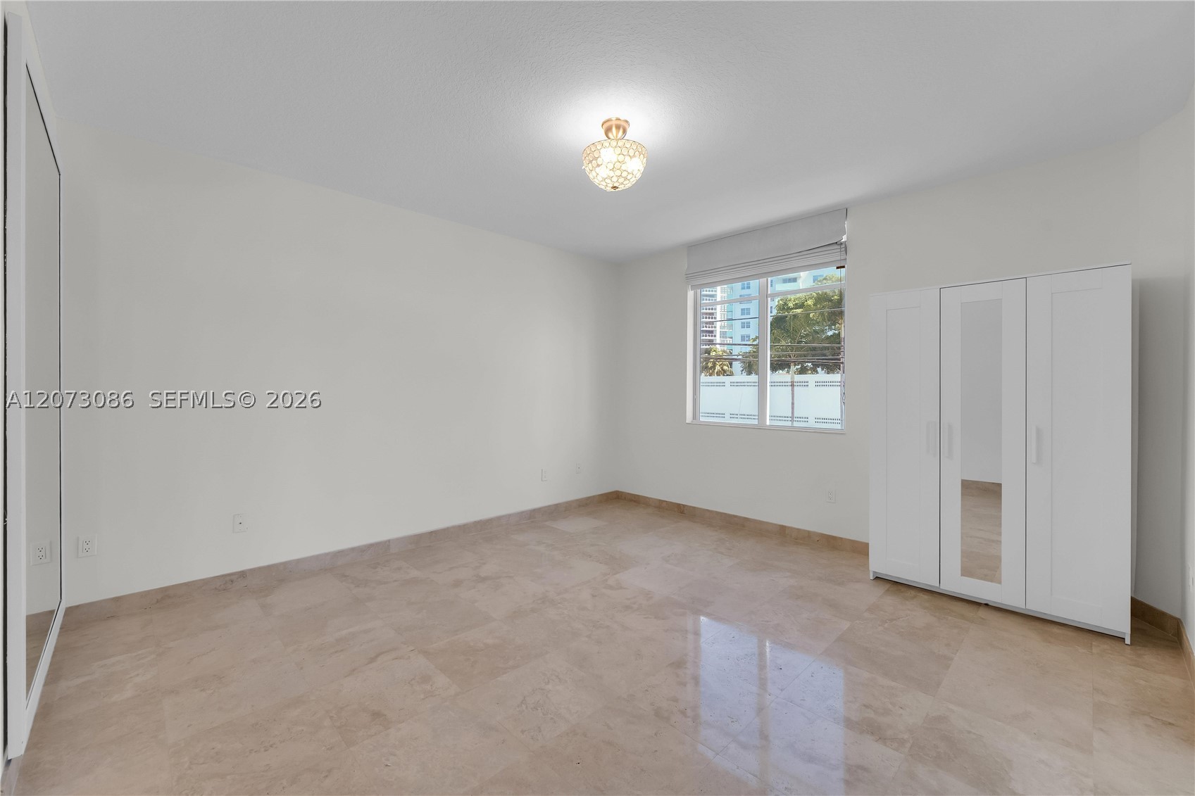 1 Century Ln #202 Miami Beach, FL 33139
