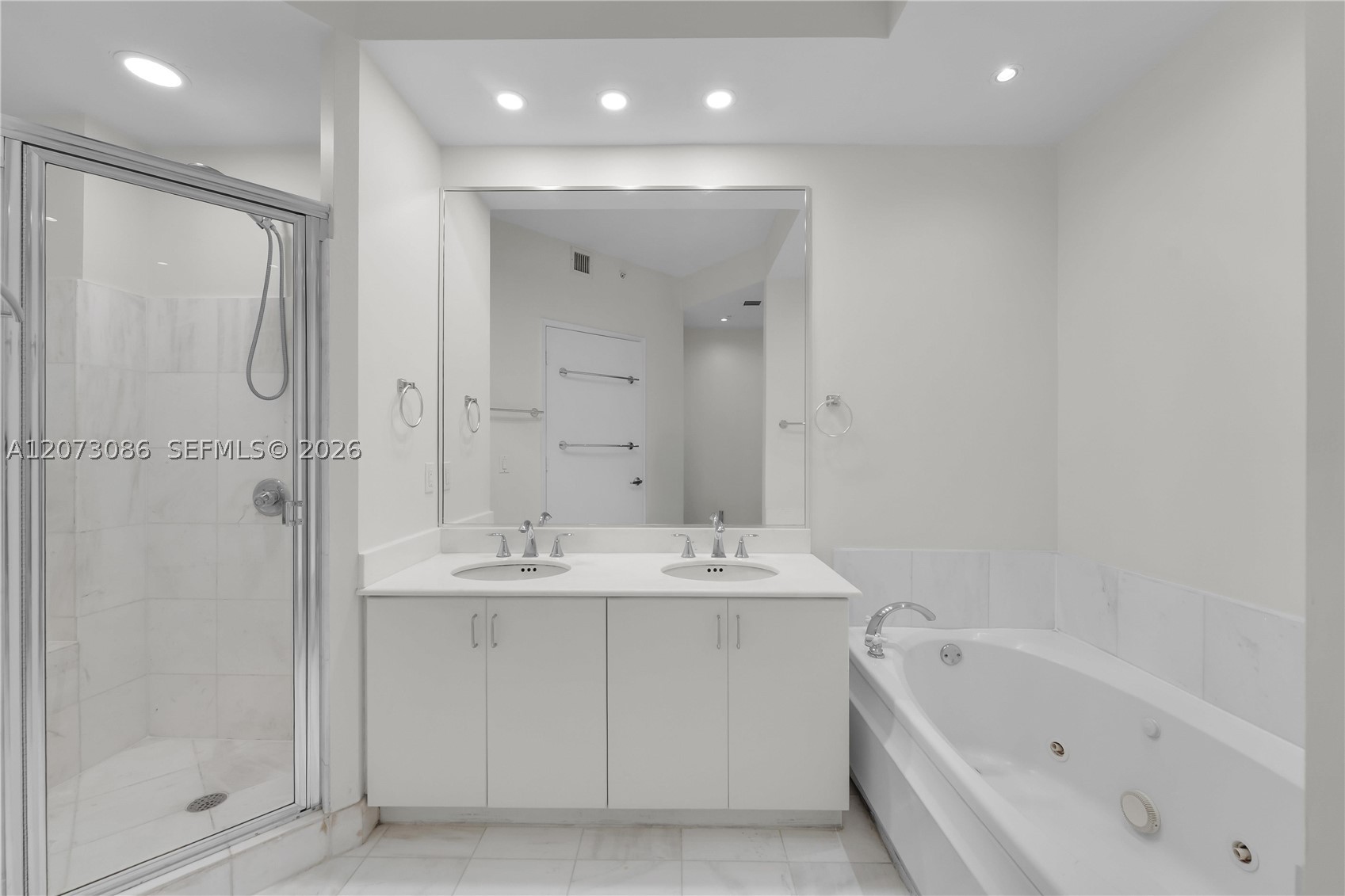 1 Century Ln #202 Miami Beach, FL 33139