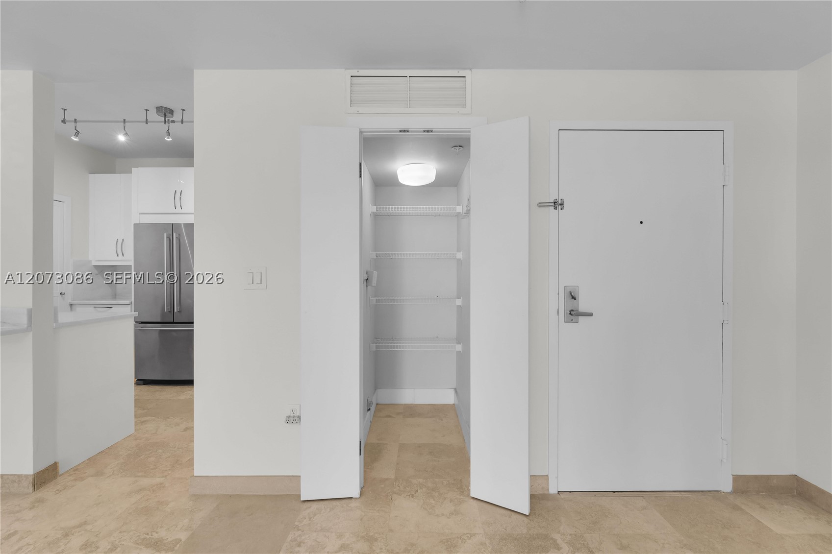 1 Century Ln #202 Miami Beach, FL 33139