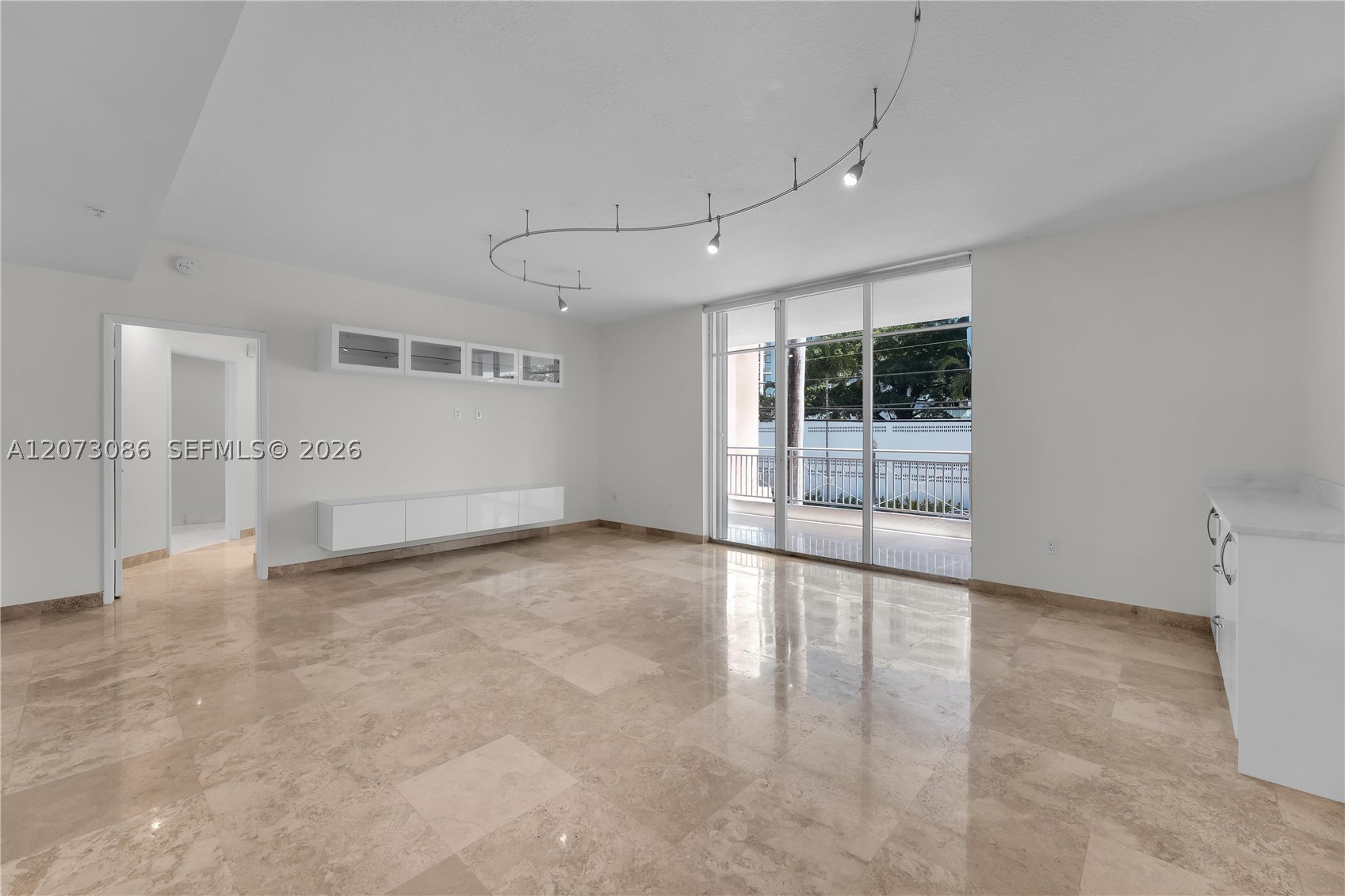 1 Century Ln #202 Miami Beach, FL 33139
